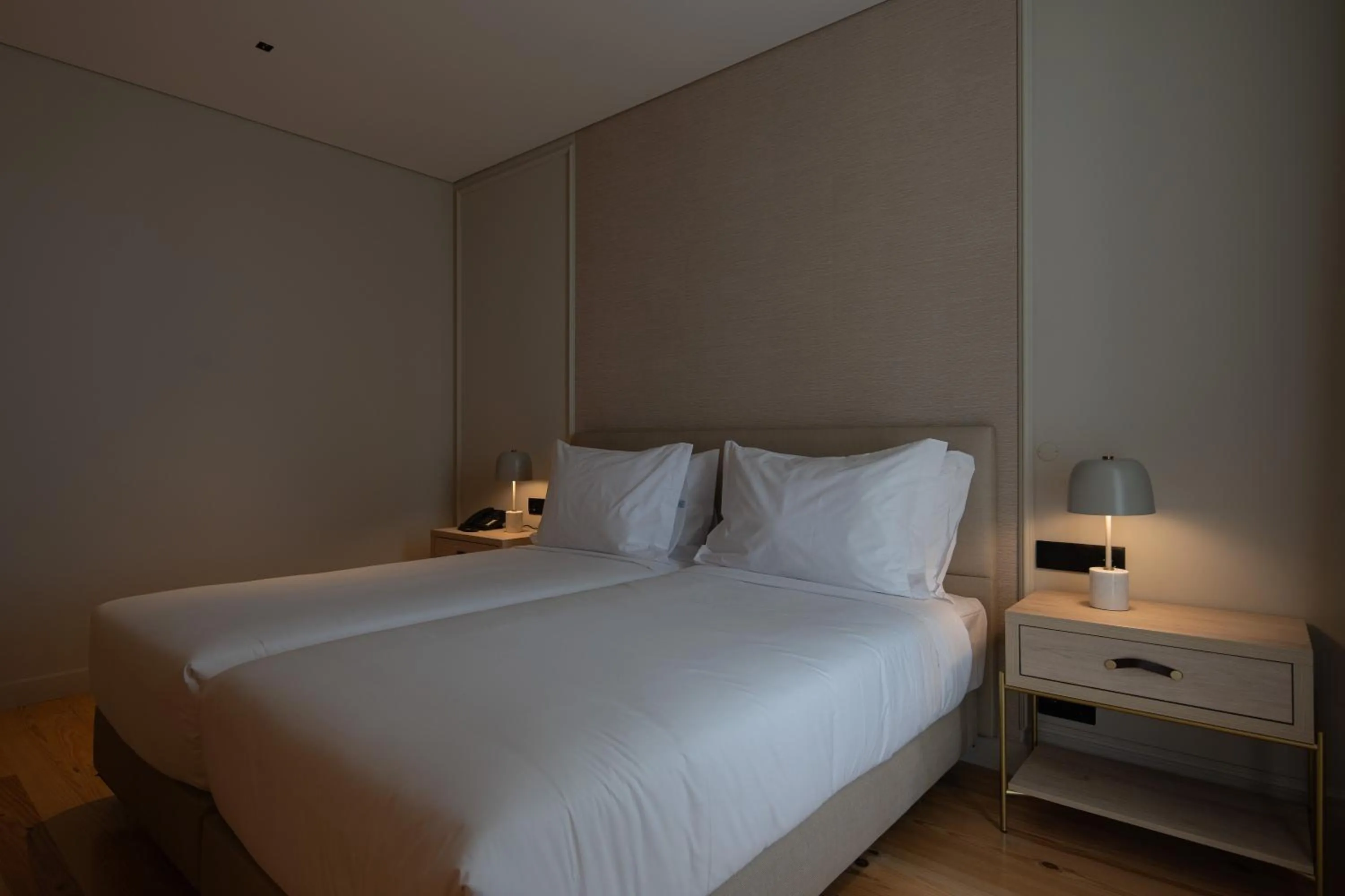 Bedroom, Bed in Mercure Ponta Delgada Azores