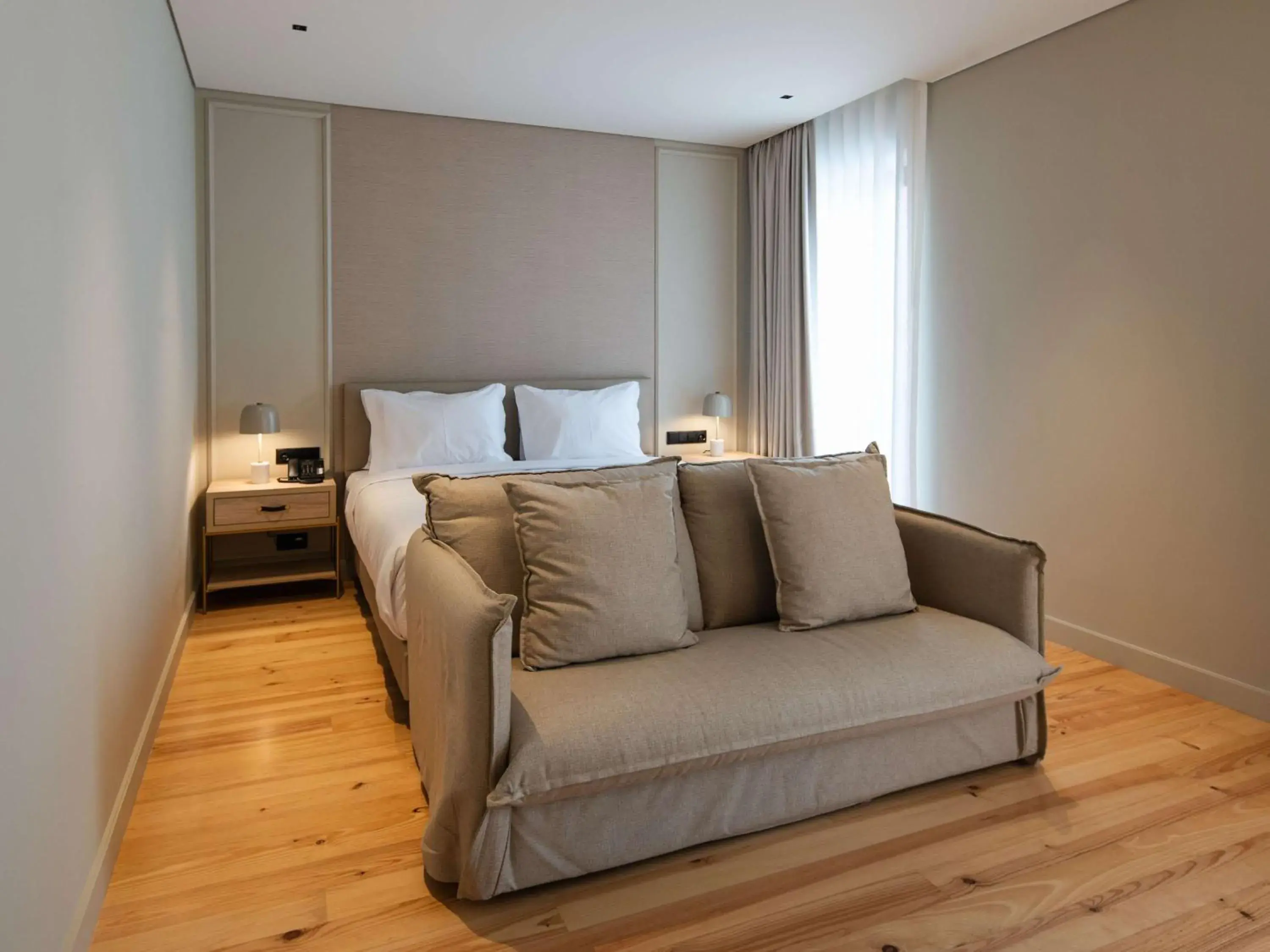 Bedroom in Mercure Ponta Delgada Azores Bedroom in Mercure Ponta Delgada Azores
