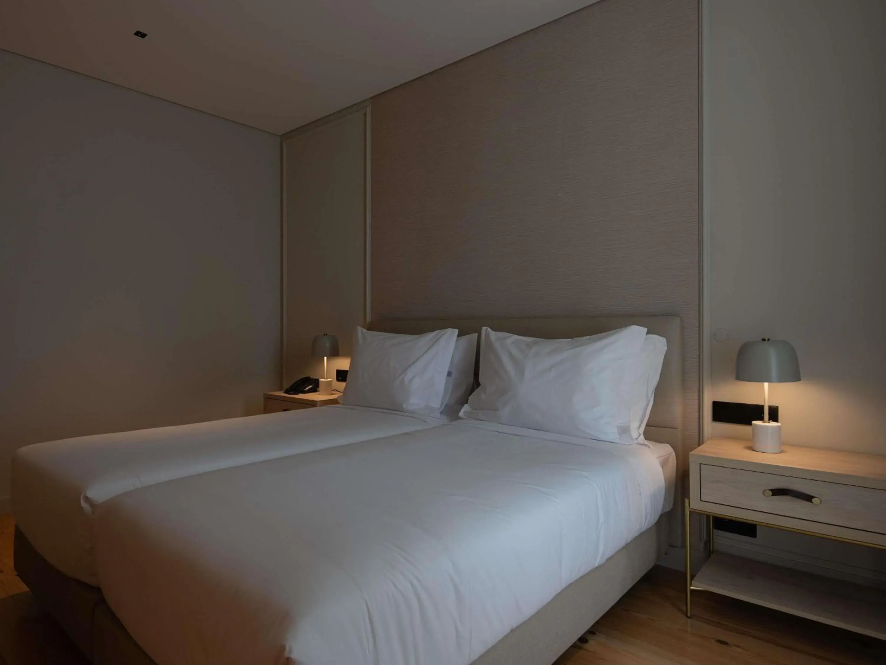 Bedroom, Bed in Mercure Ponta Delgada Azores Bedroom, Bed in Mercure Ponta Delgada Azores