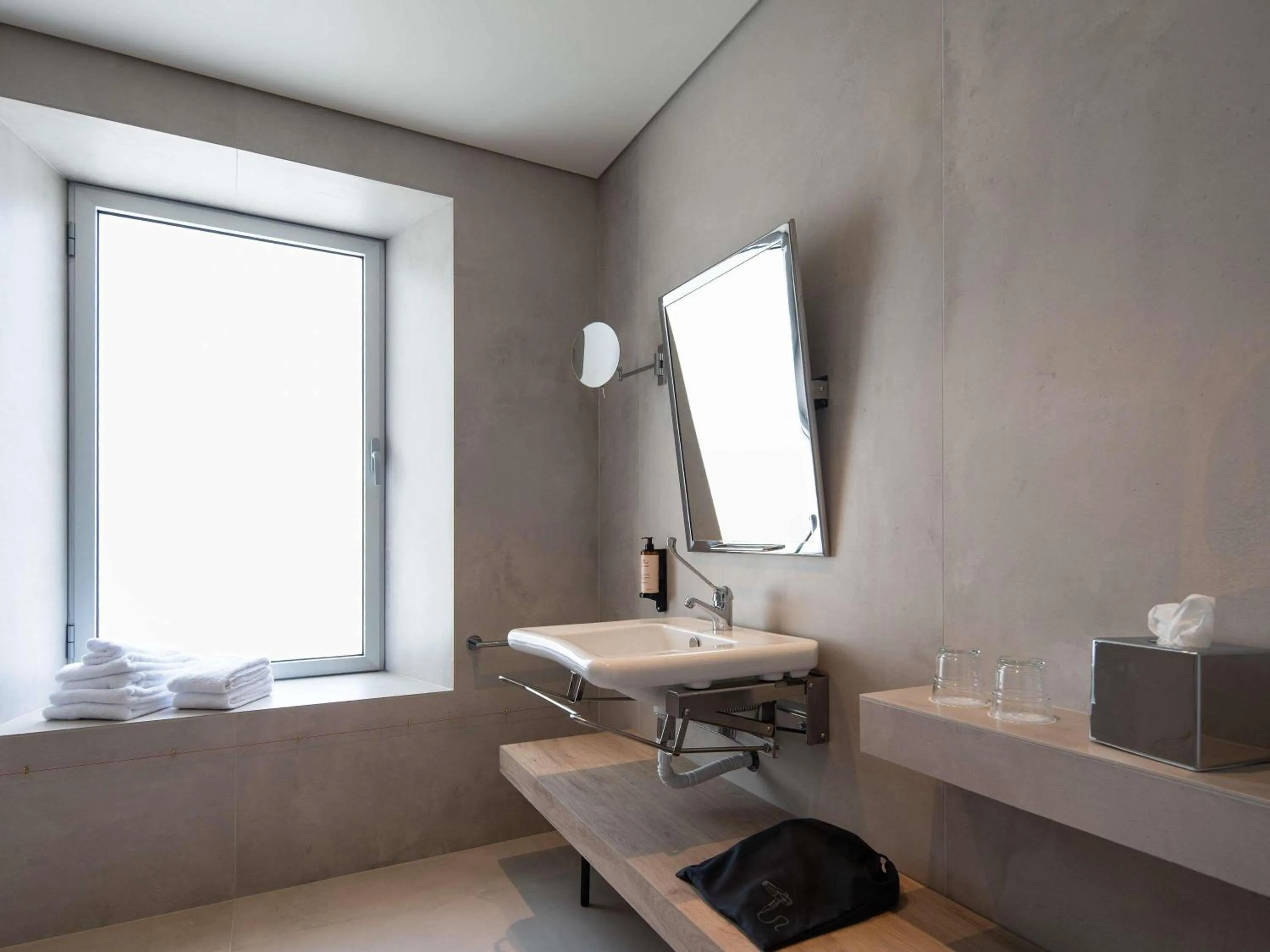 Bedroom in Mercure Ponta Delgada Azores