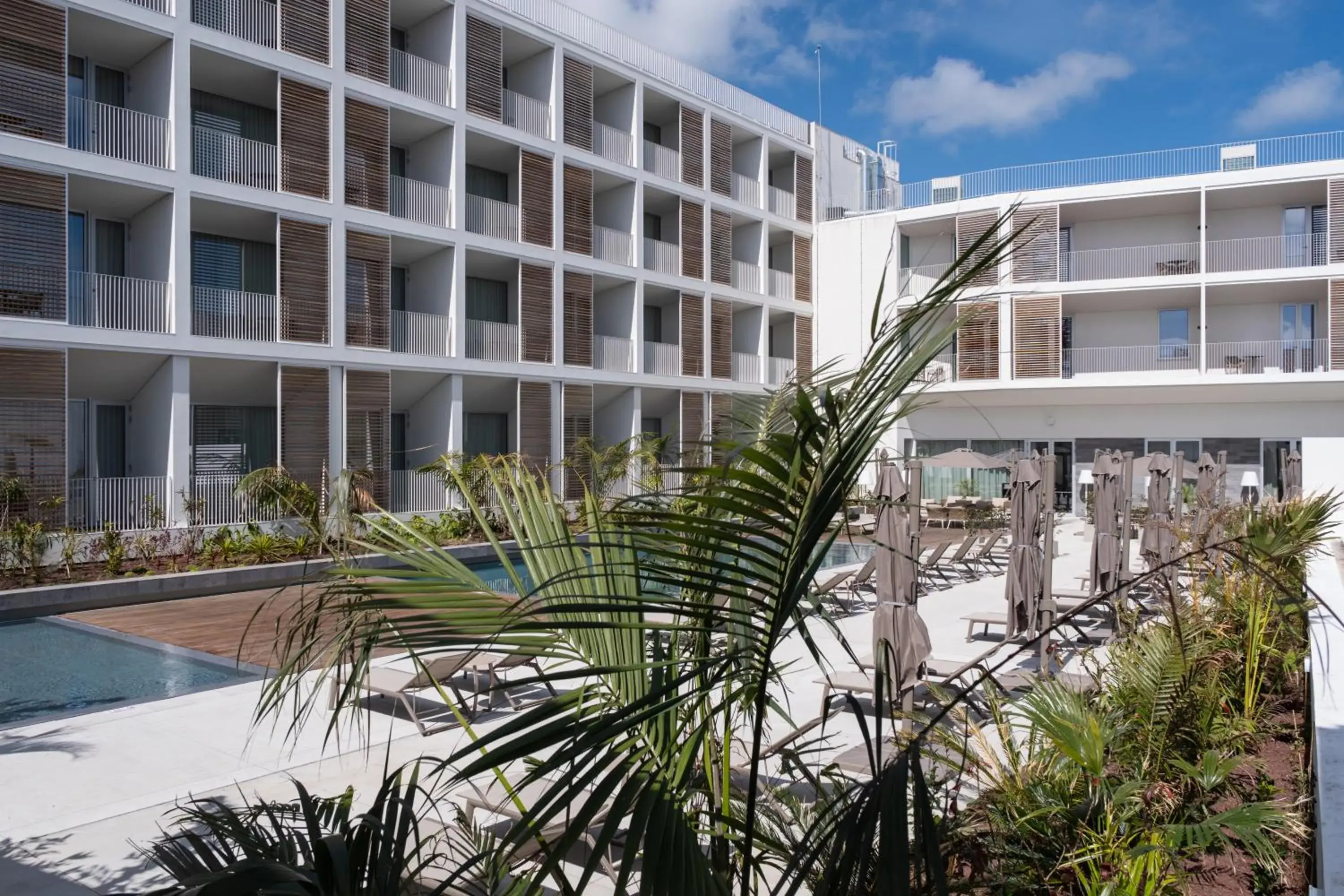 Swimming pool in Mercure Ponta Delgada Azores Swimming pool in Mercure Ponta Delgada Azores