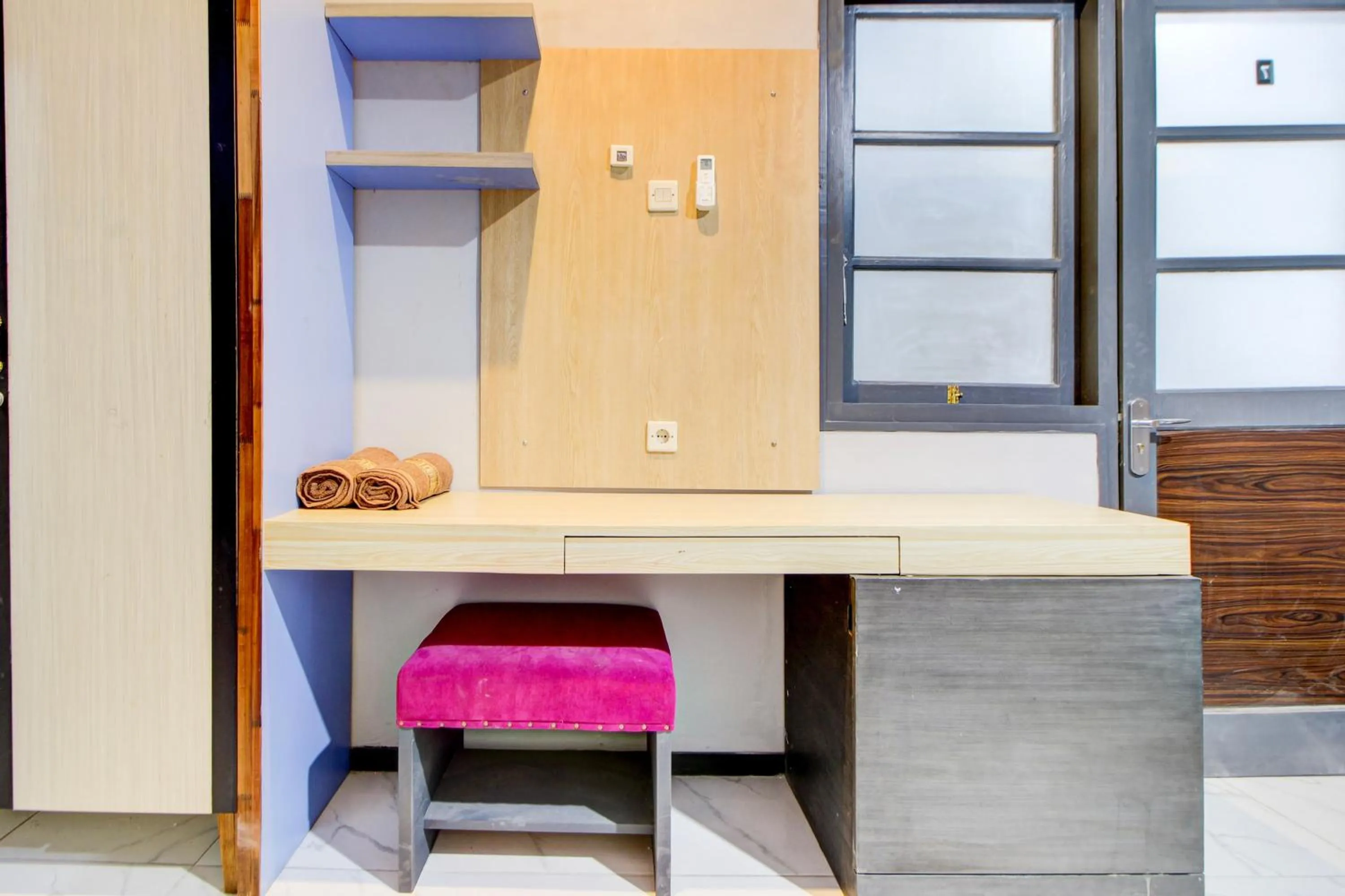 Bedroom in Hotel O Stasiun Tegal Near Alun-Alun Formerly Ameera Guest House