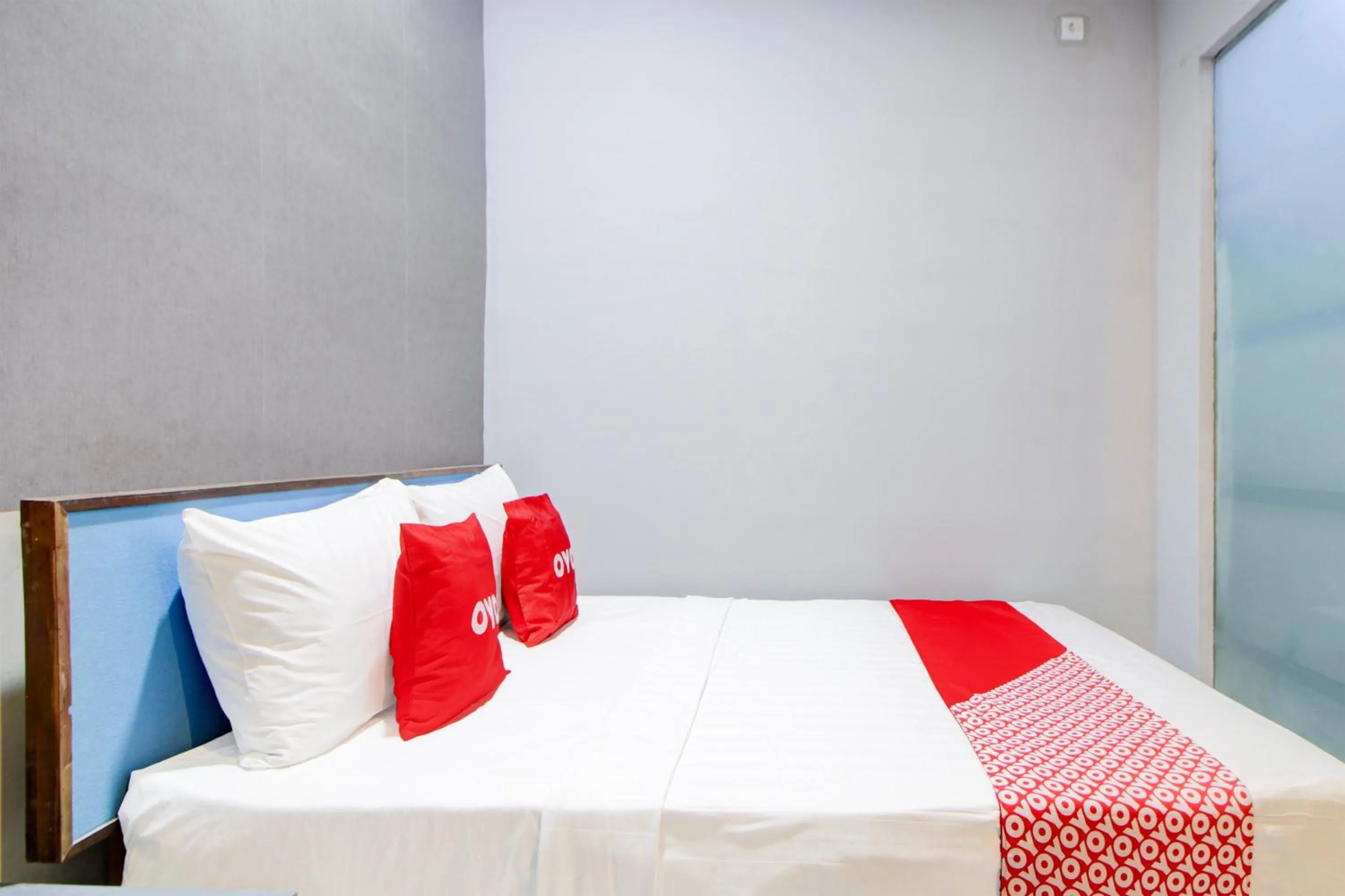 Bedroom, Bed in Hotel O Stasiun Tegal Near Alun-Alun Formerly Ameera Guest House