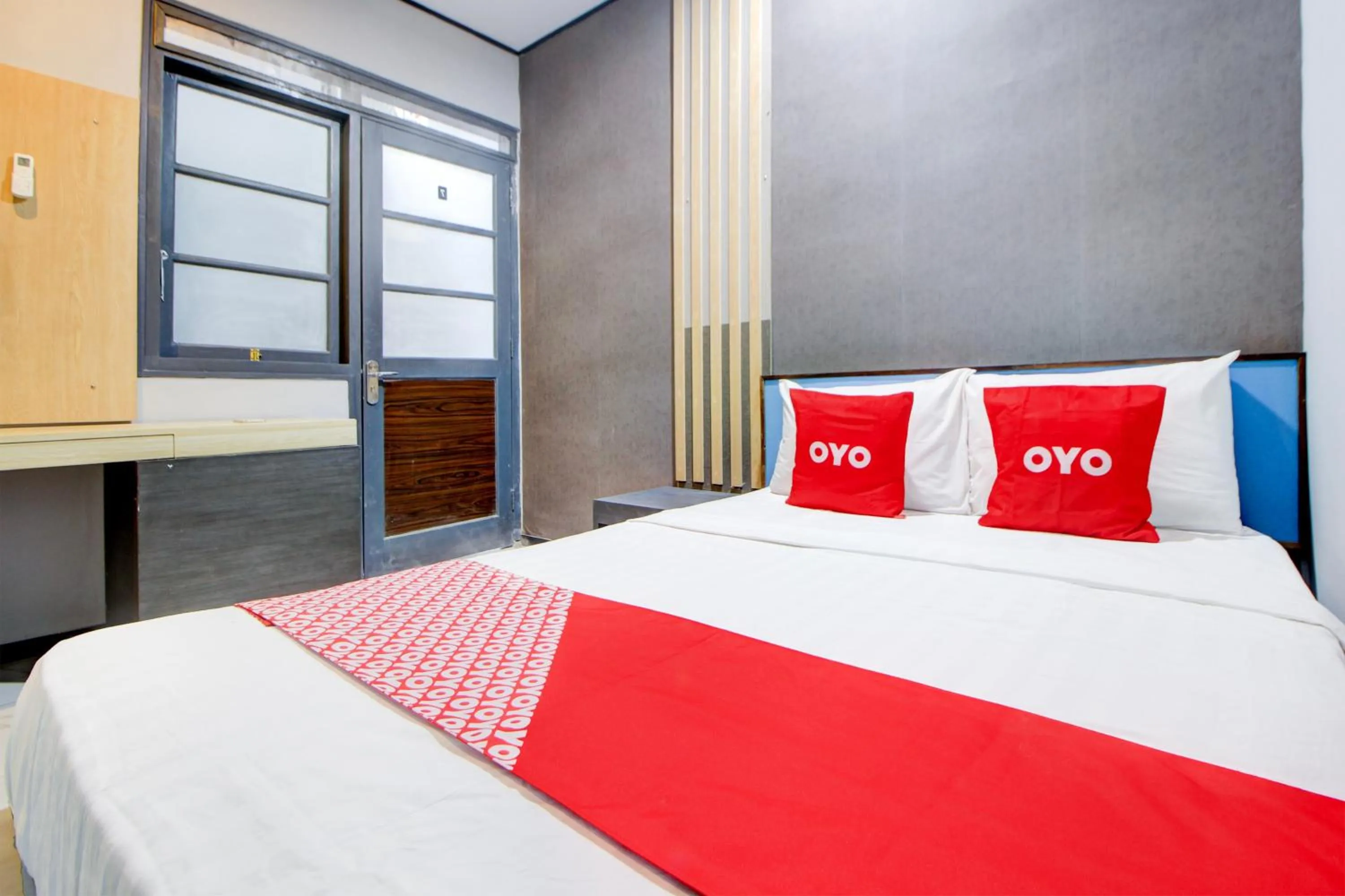 Bedroom, Bed in Hotel O Stasiun Tegal Near Alun-Alun Formerly Ameera Guest House