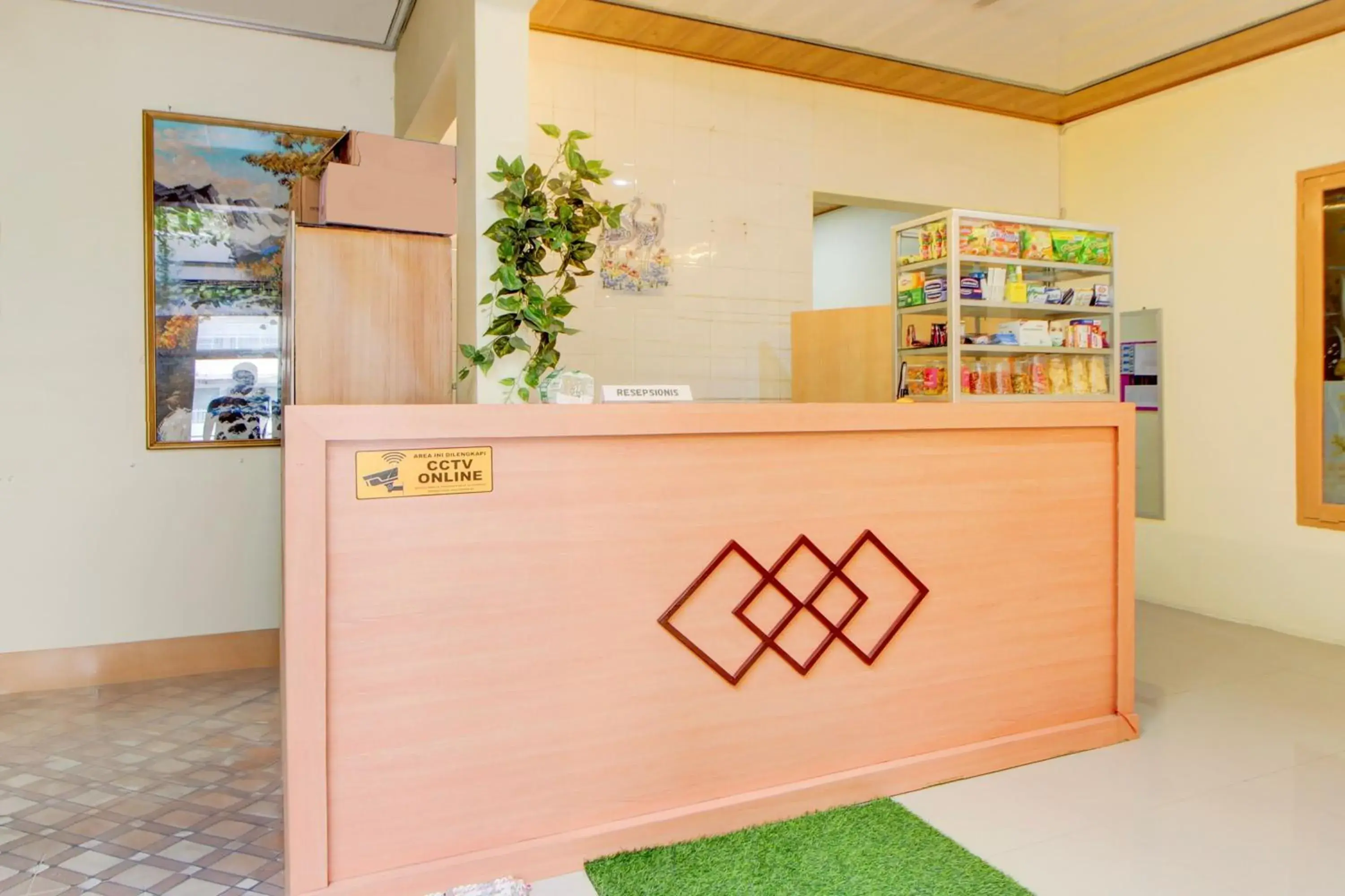 Lobby or reception in Hotel O Alun-Alun Purwokerto Near Gor Satria Purwokerto Formerly Guest House Blessing Lobby or reception in Hotel O Alun-Alun Purwokerto Near Gor Satria Purwokerto Formerly Guest House Blessing