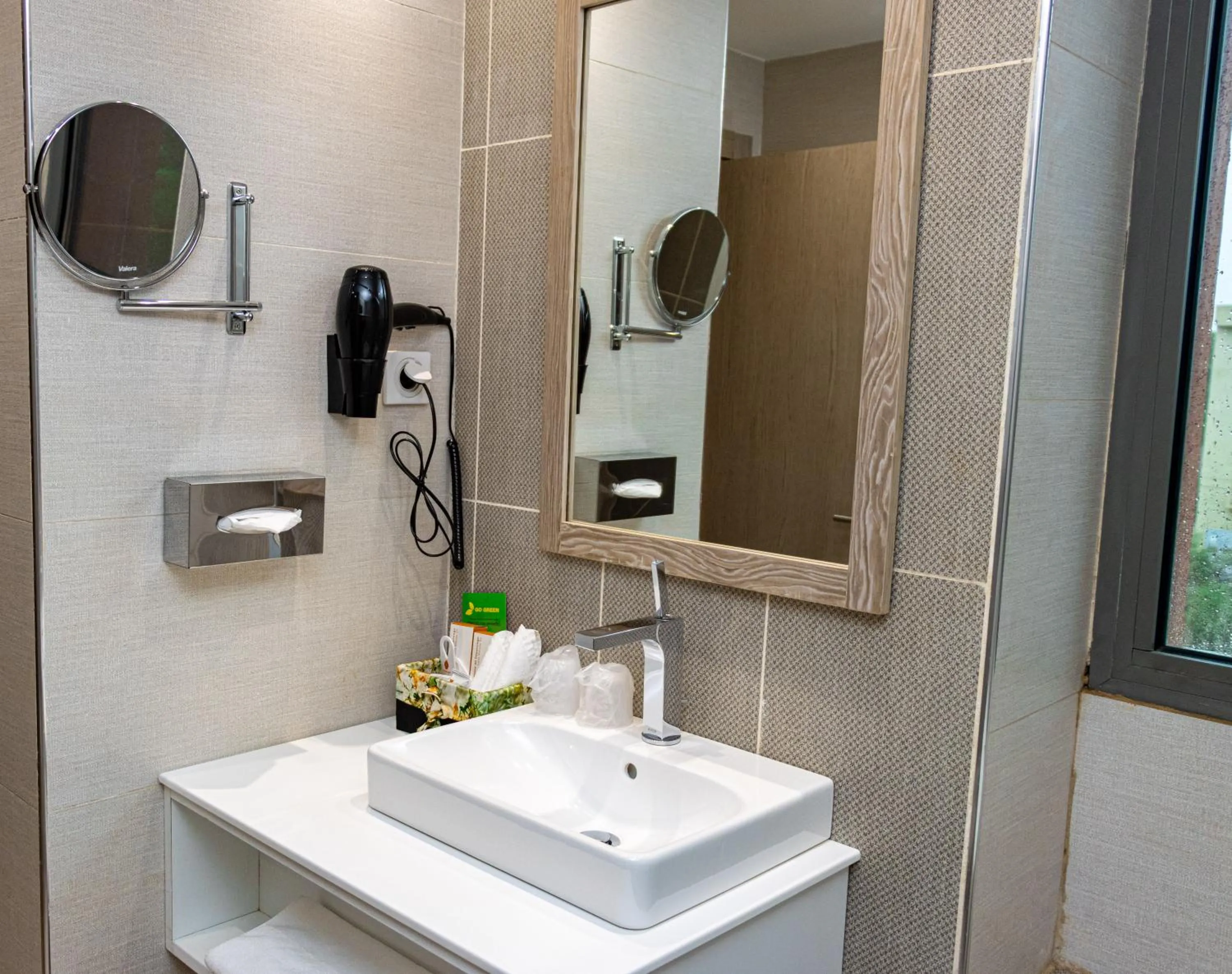 Bathroom in Azalaï Hôtel Ouagadougou