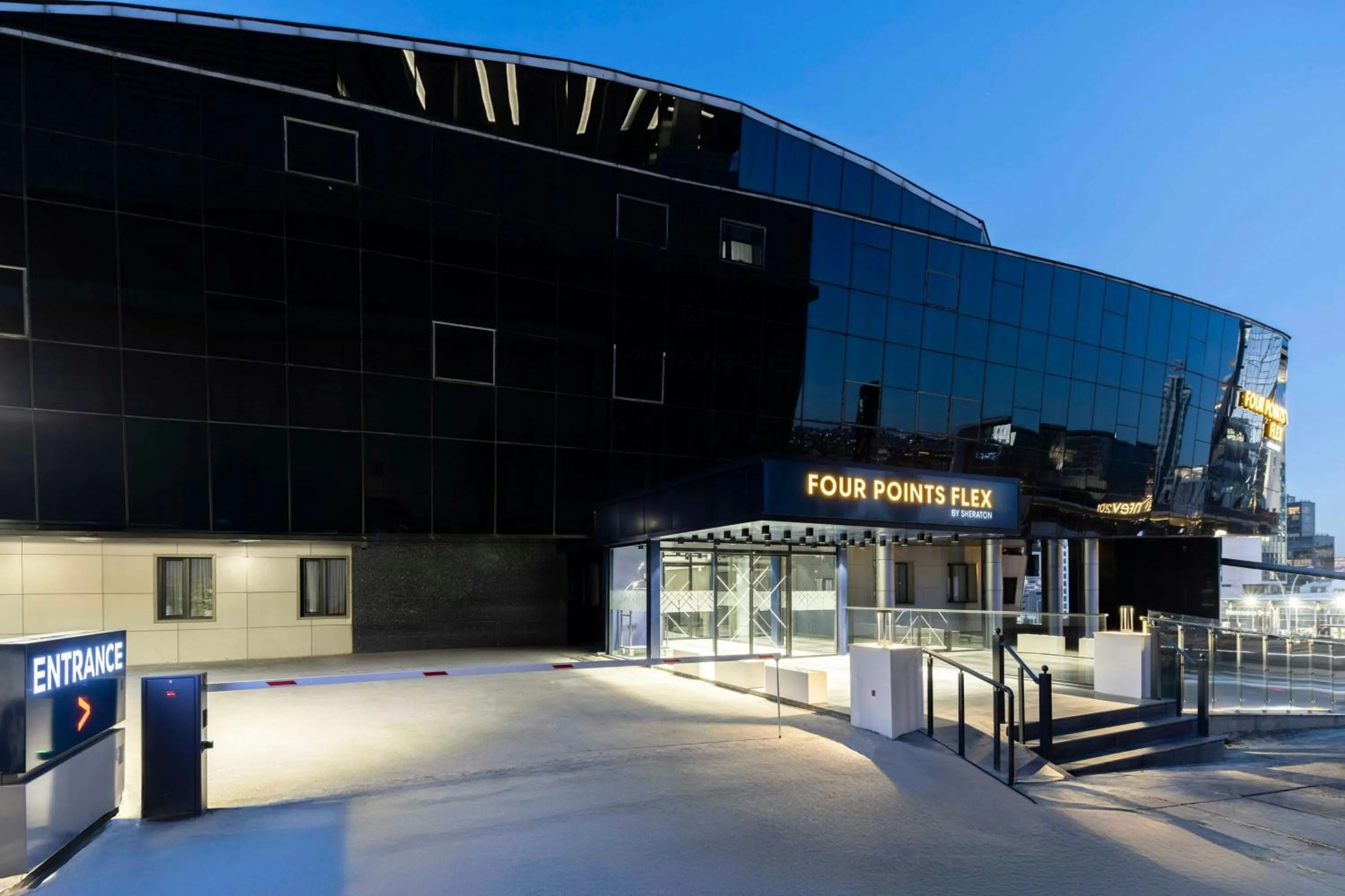 Property building in Four Points Flex by Sheraton Ankara Cukurambar