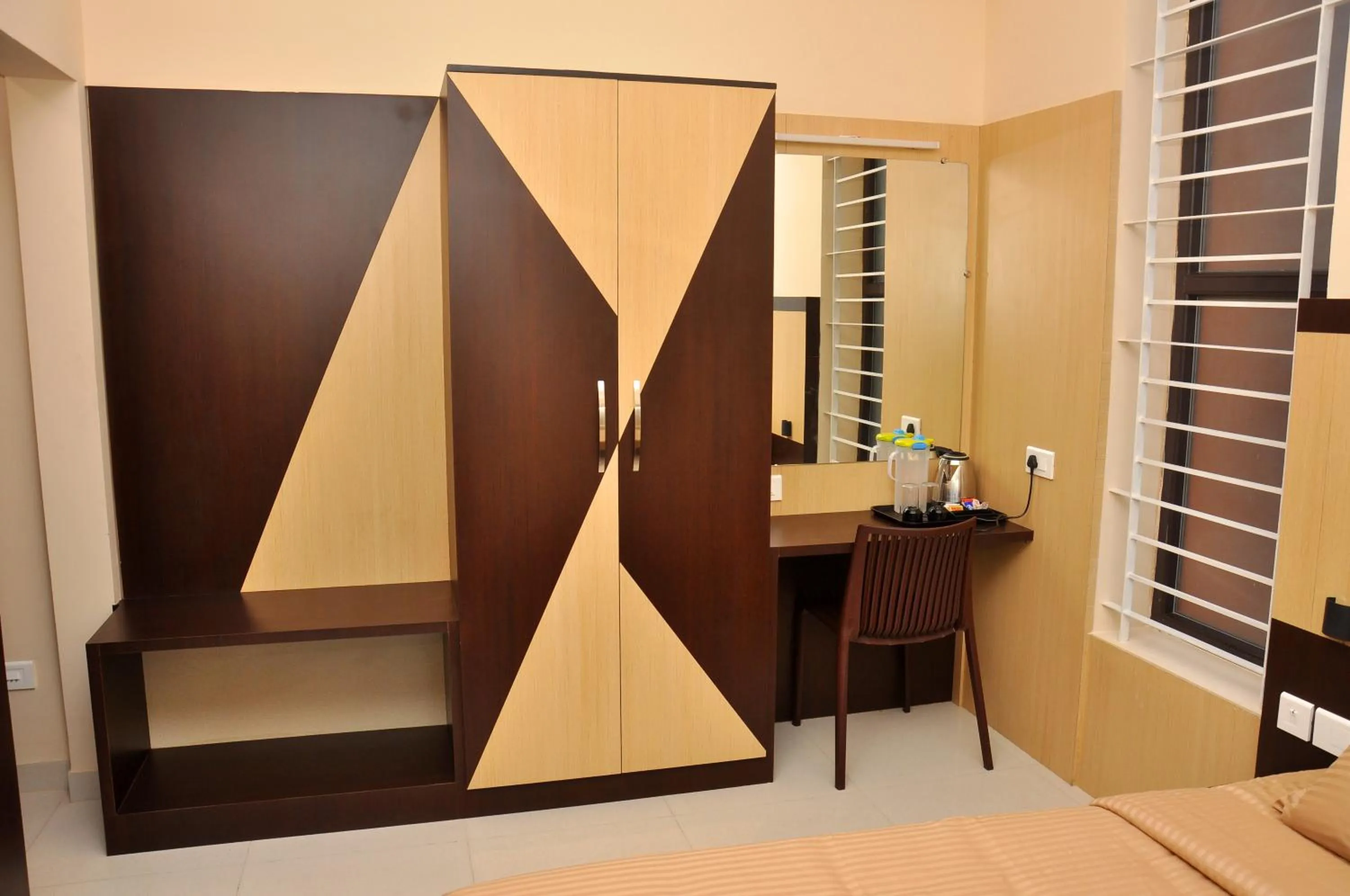 wardrobe, Bed in Harikrishna Park