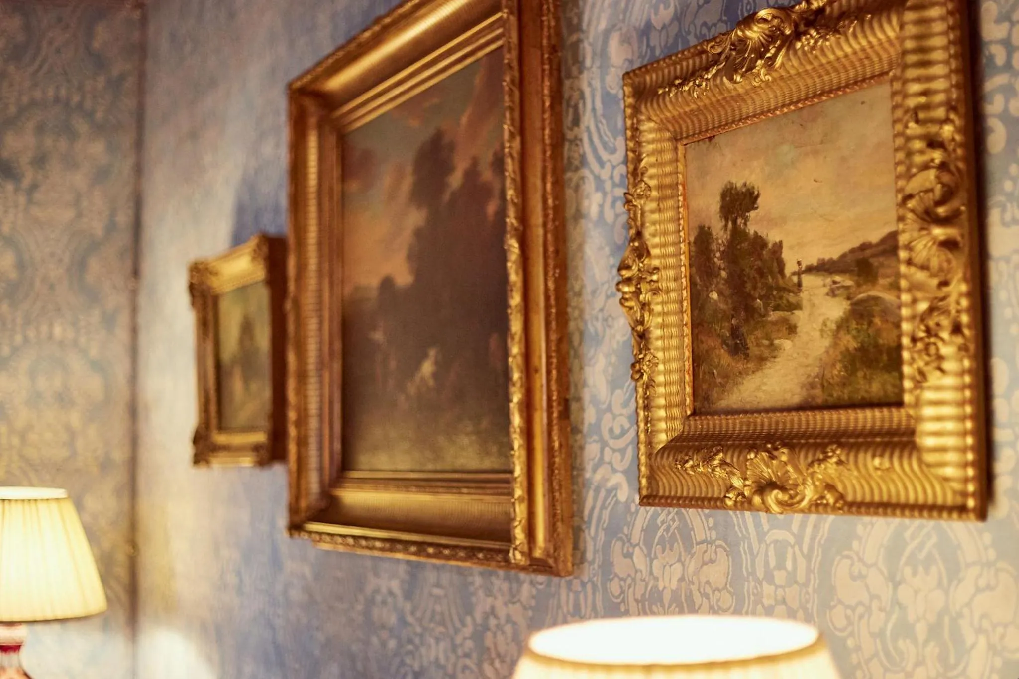 Decorative detail in Palazzo Nobile di San Donato - Historic Experience