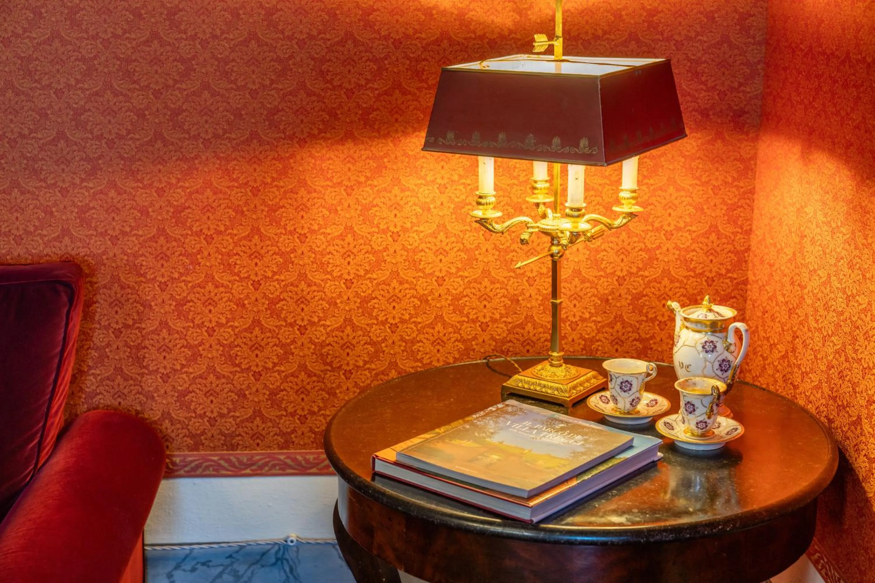 Living room in Palazzo Nobile di San Donato - Historic Experience