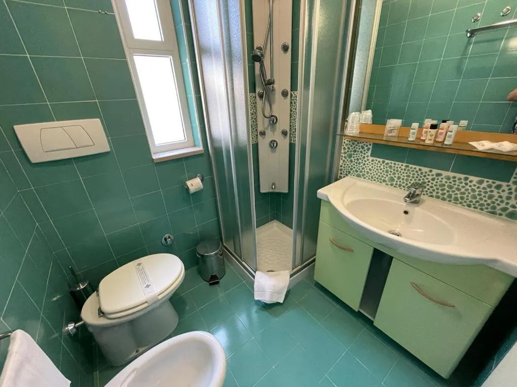 Bathroom in AH Premium Baia dei Faraglioni