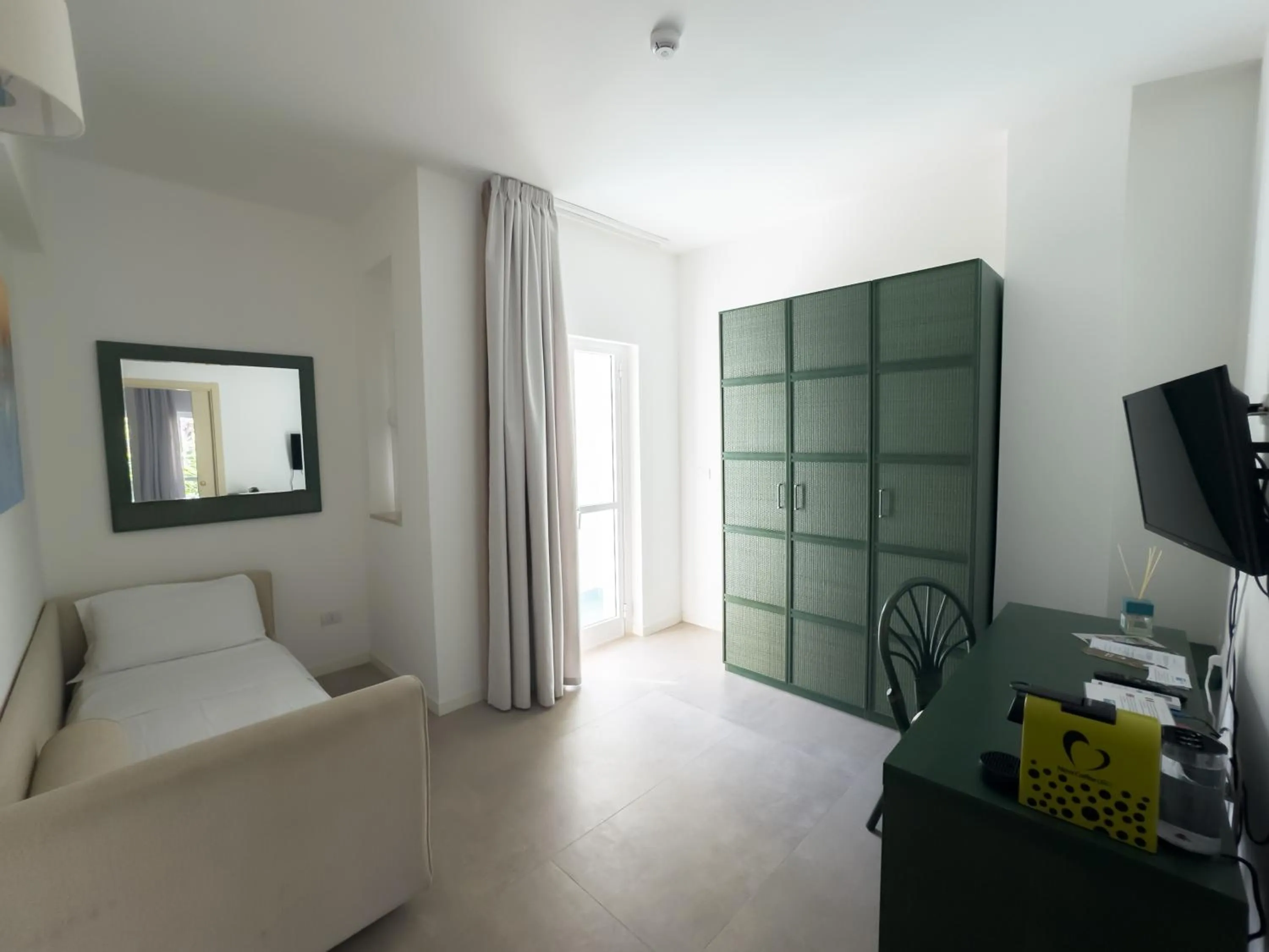 Apulia Hotel Baia dei Faraglioni Resort