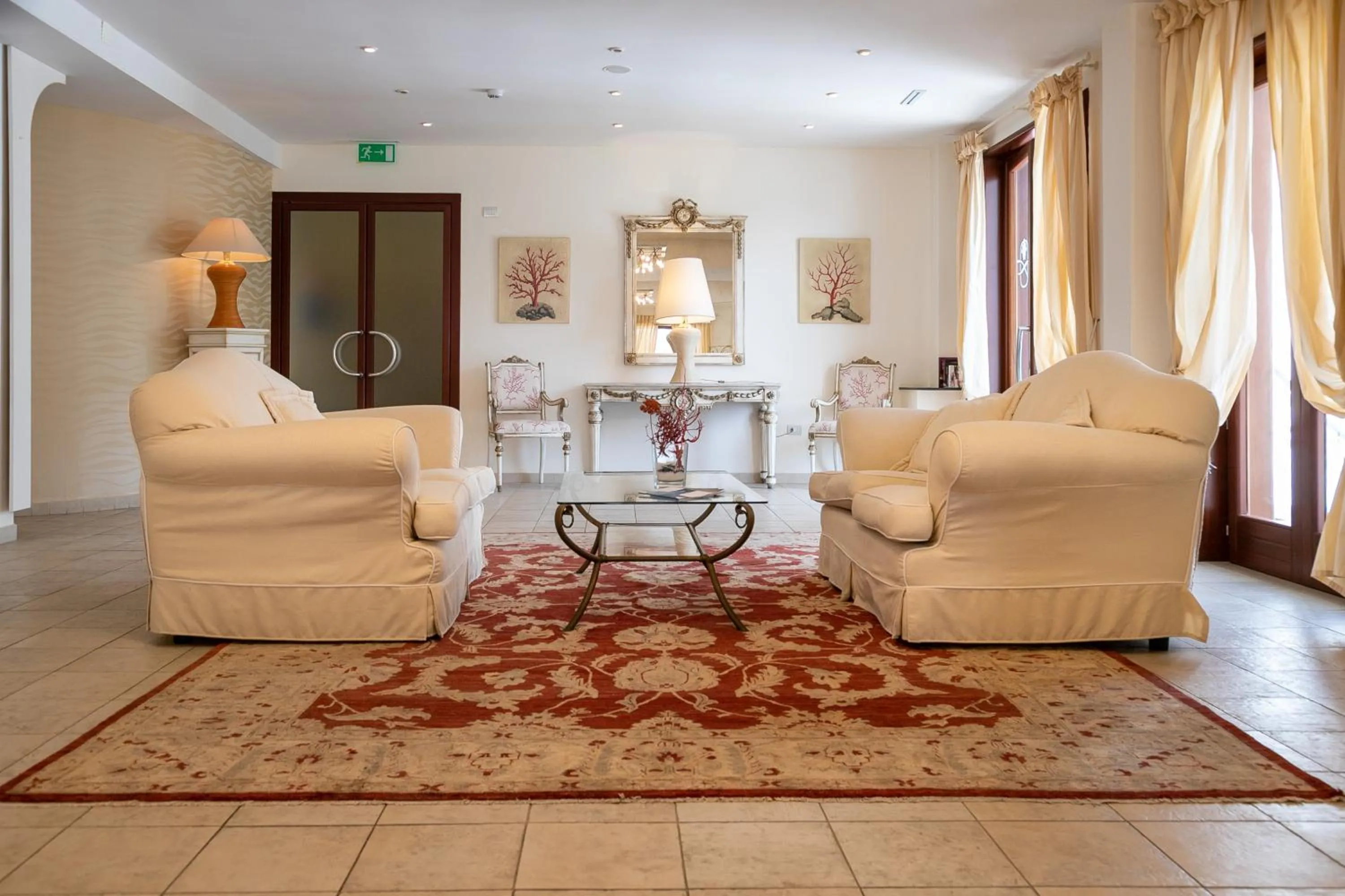 Lobby or reception in AH Premium Baia dei Faraglioni