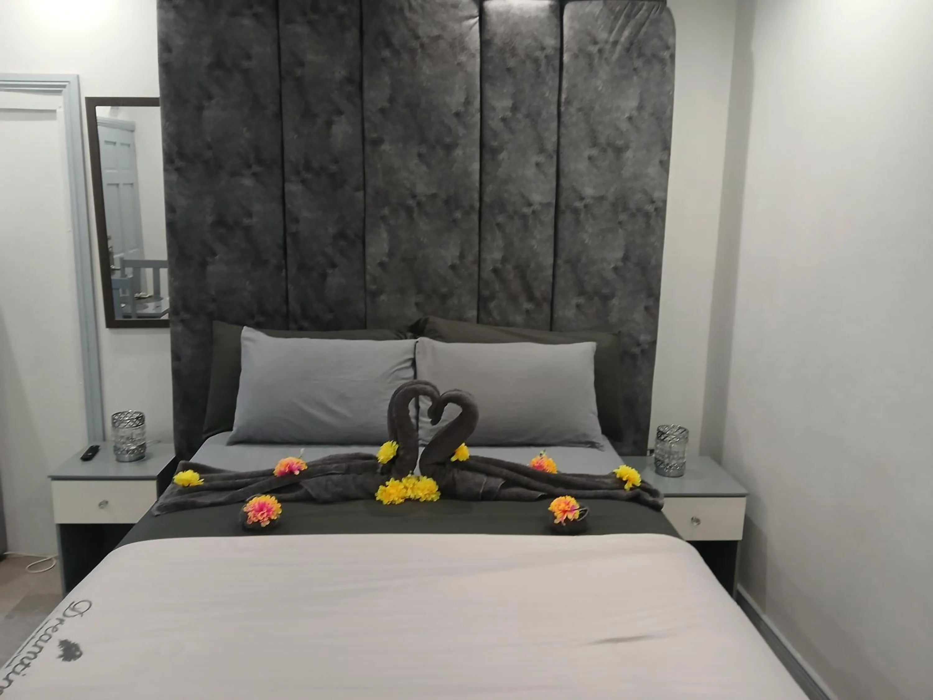 Bed in Clavier's- AirCon- Seaside- FamilyFriendly