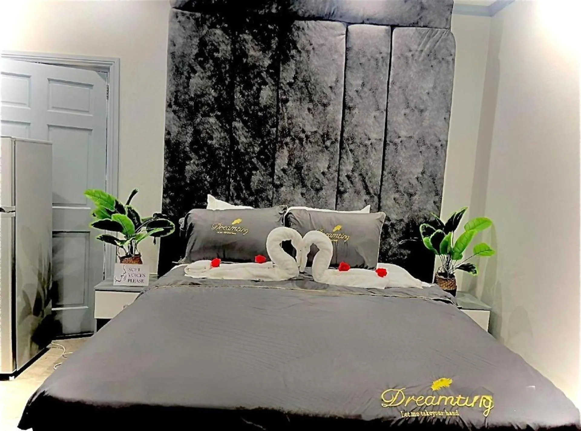 Apartment in Clavier's- AirCon- Seaside- FamilyFriendly