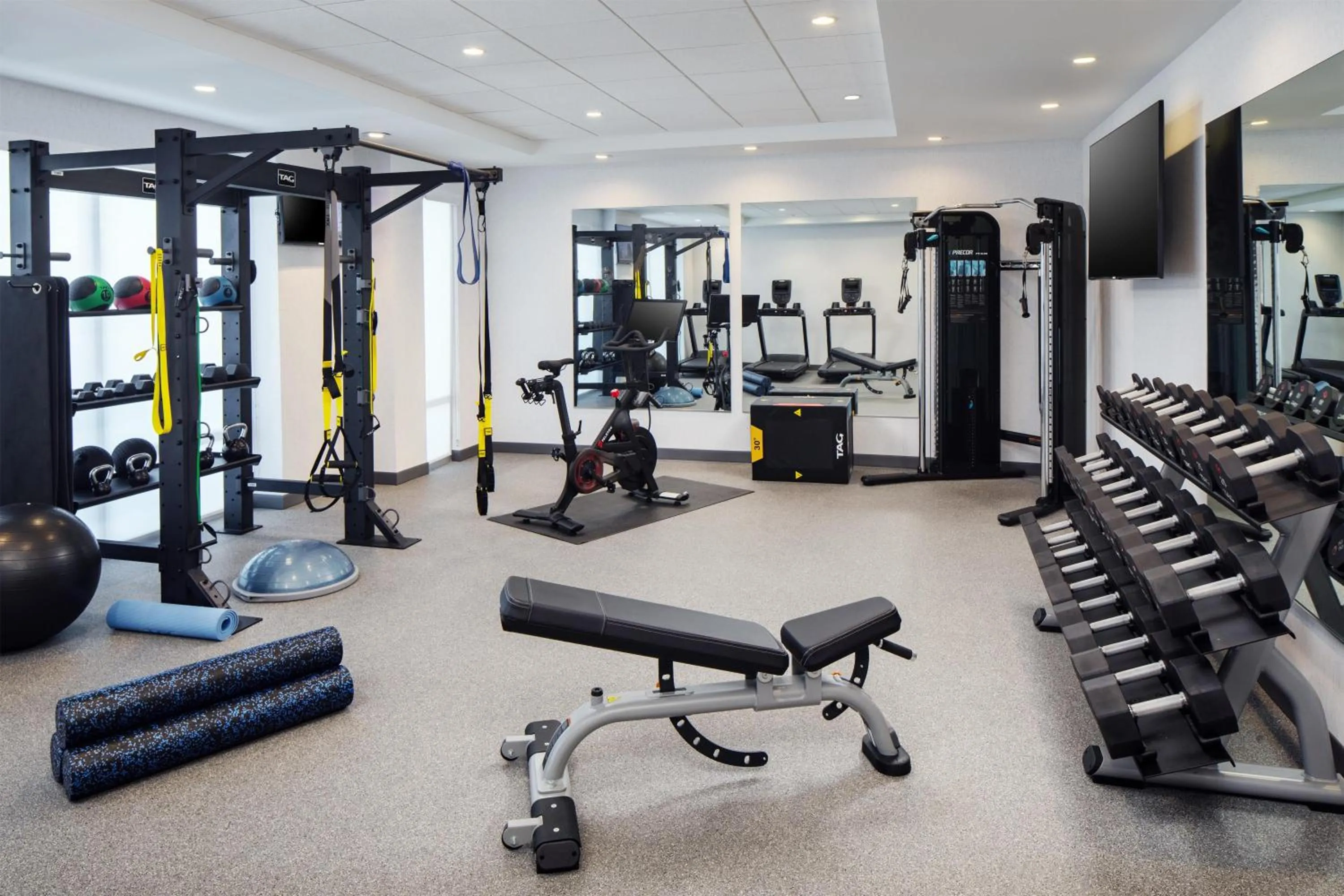 Fitness centre/facilities in Home2 Suites By Hilton Memphis Downtown