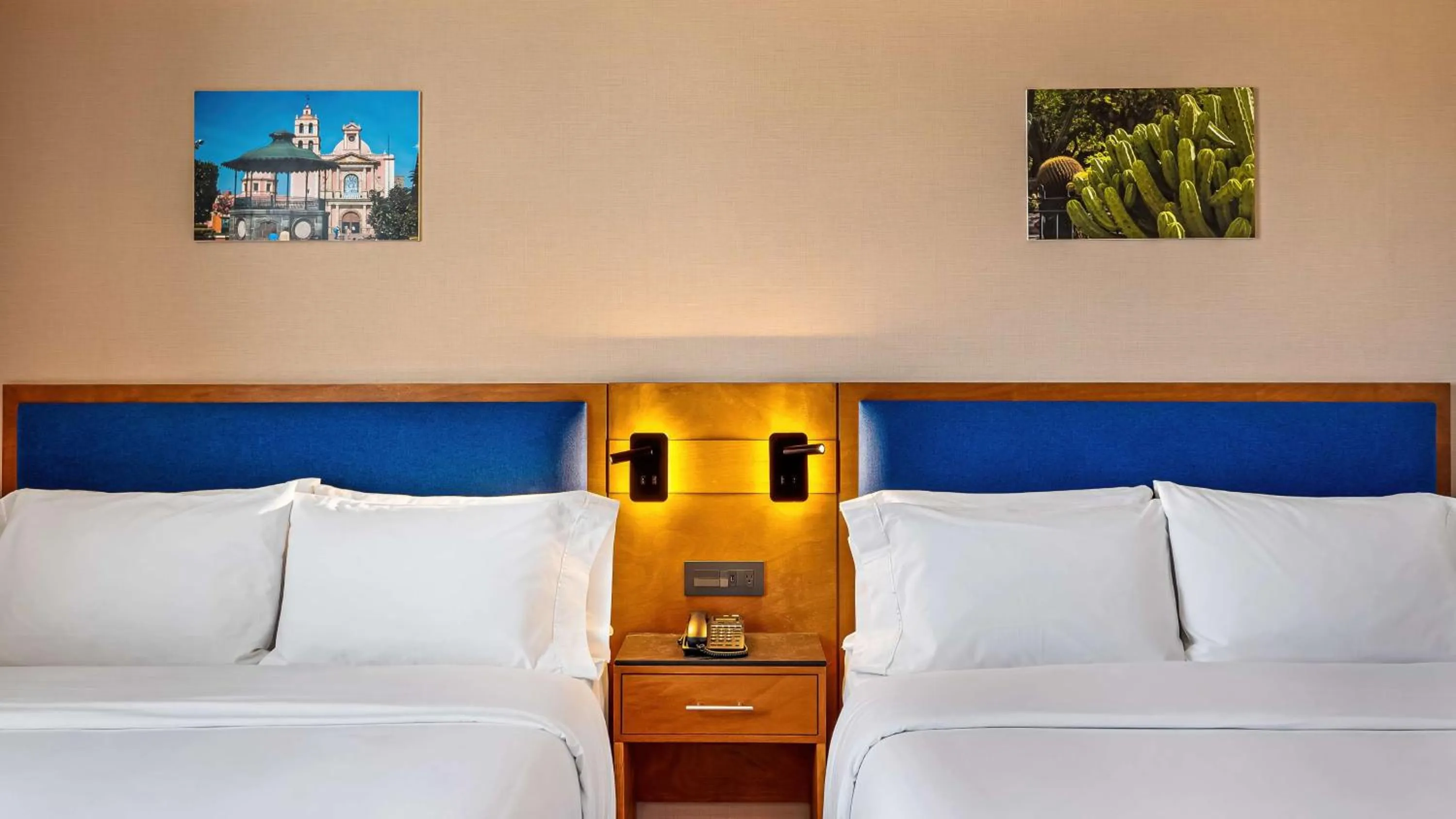 Bed in Hampton By Hilton Queretaro Juriquilla