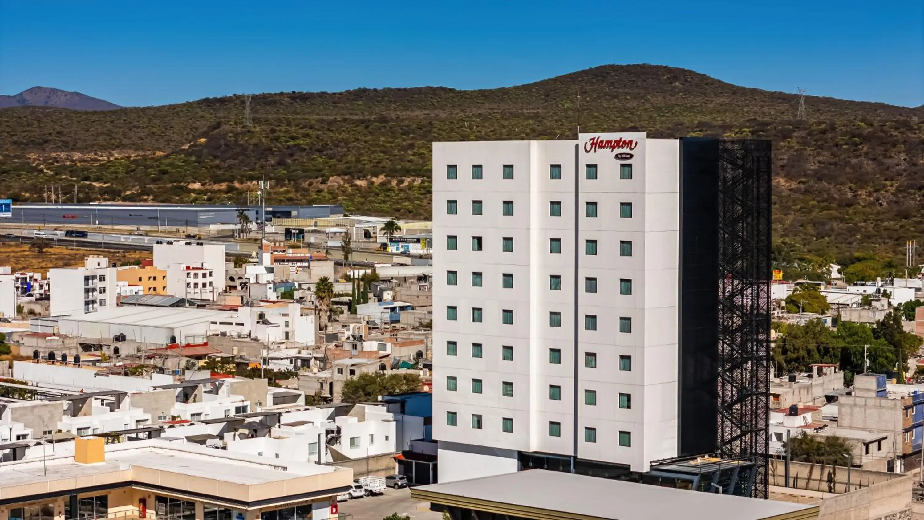 Property building in Hampton By Hilton Queretaro Juriquilla Property building in Hampton By Hilton Queretaro Juriquilla