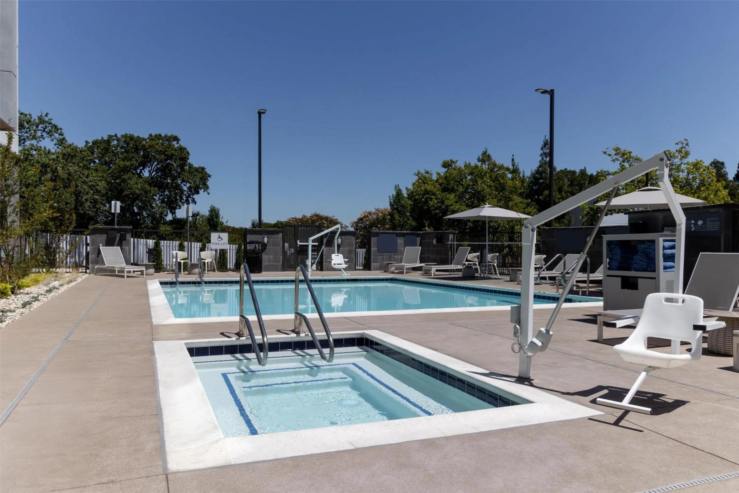 Pool view in Hilton Garden Inn Walnut Creek
