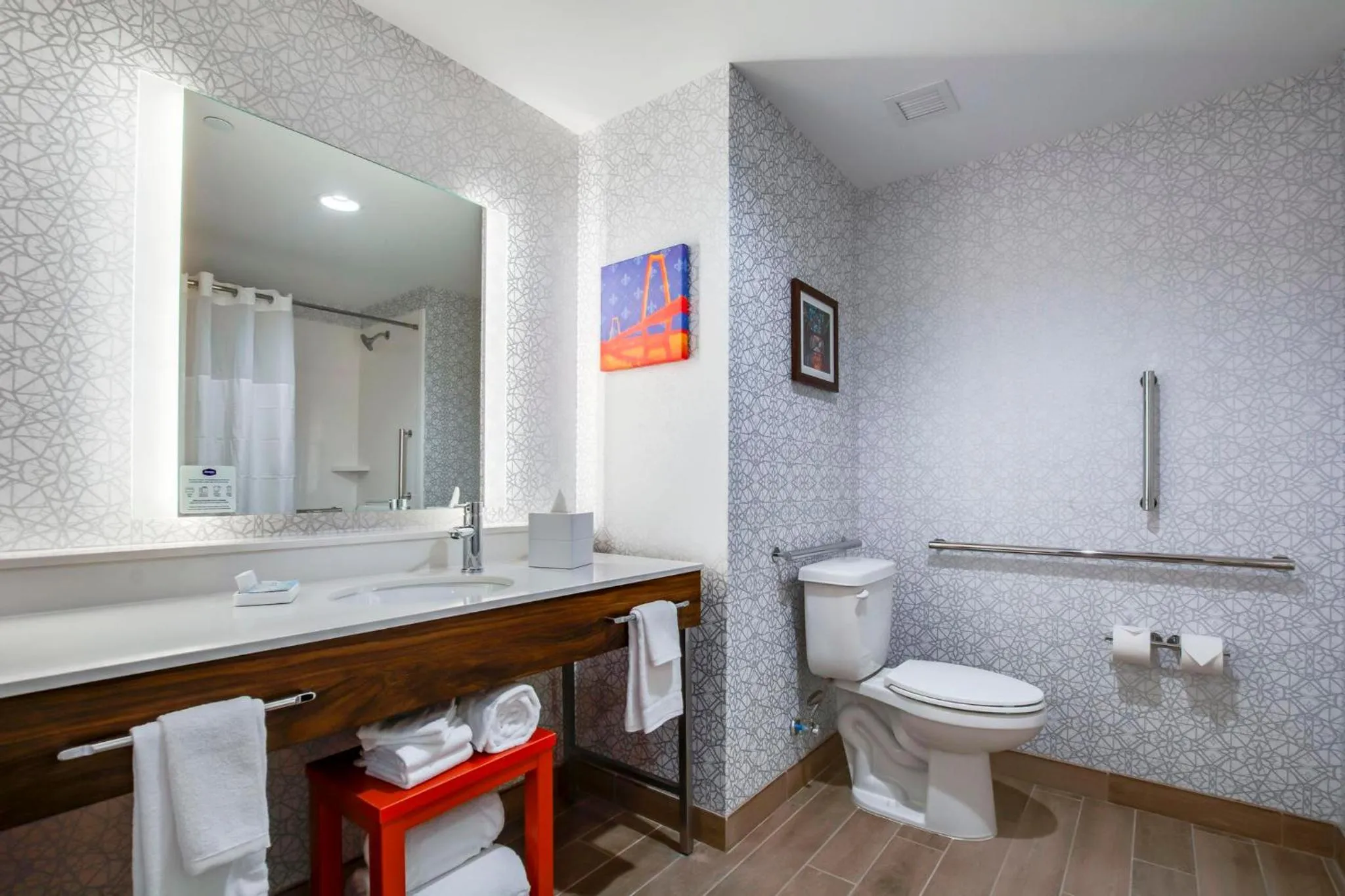 Toilet in Hampton Inn & Suites By Hilton Louisville East Oxmoor