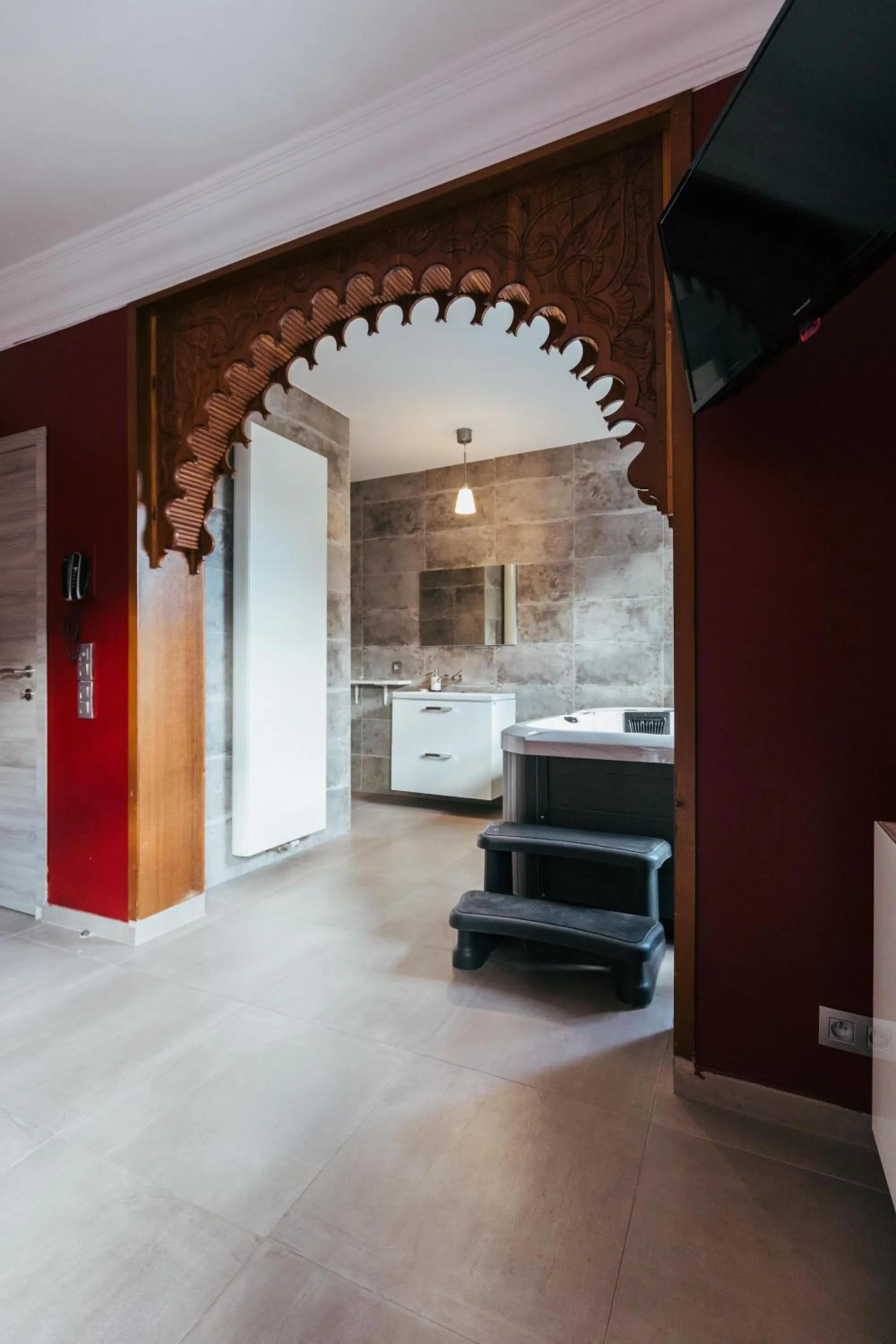 Hot Tub in Hotel Riad Nour