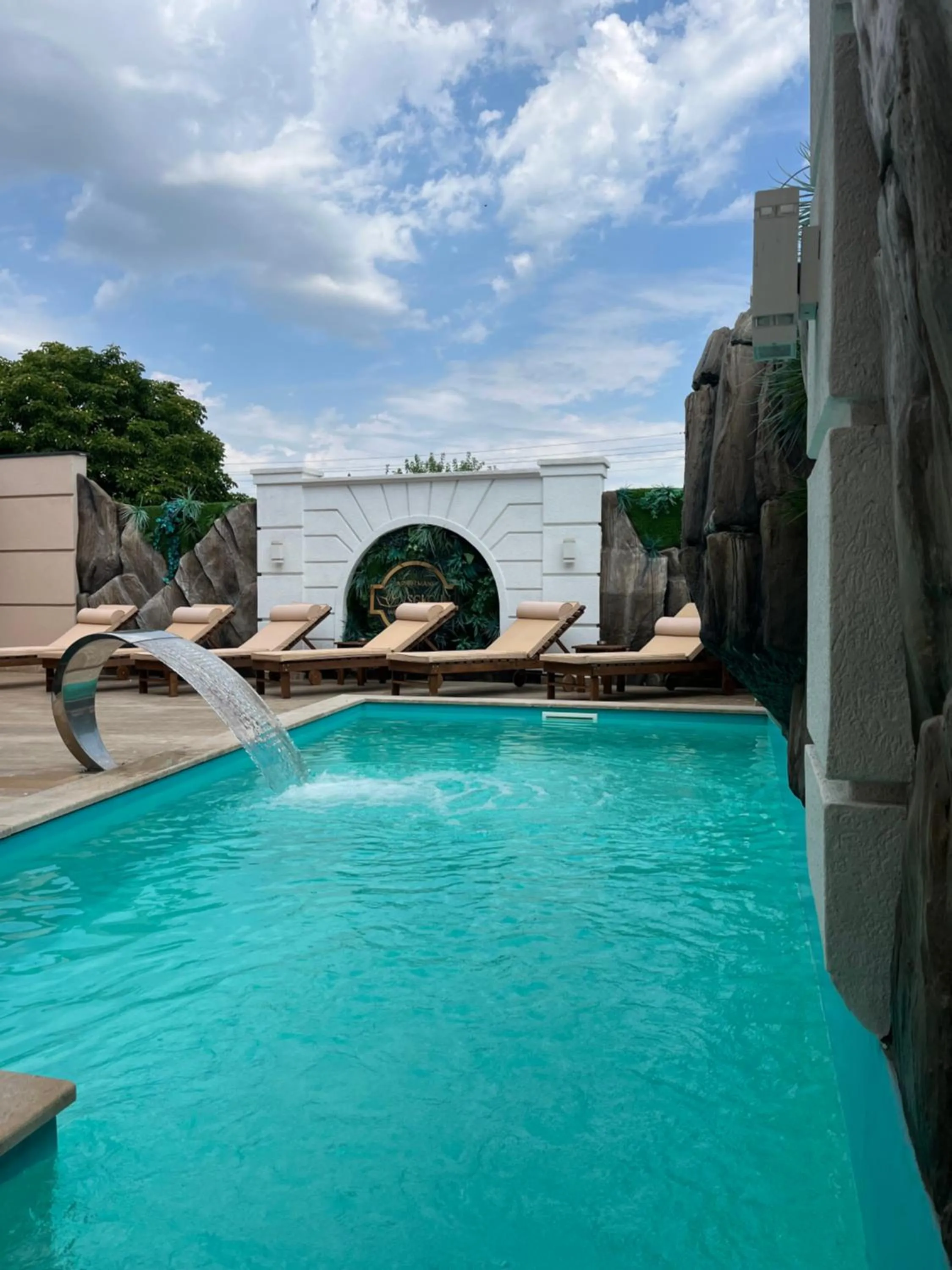 Swimming pool in Soko IN Spa
