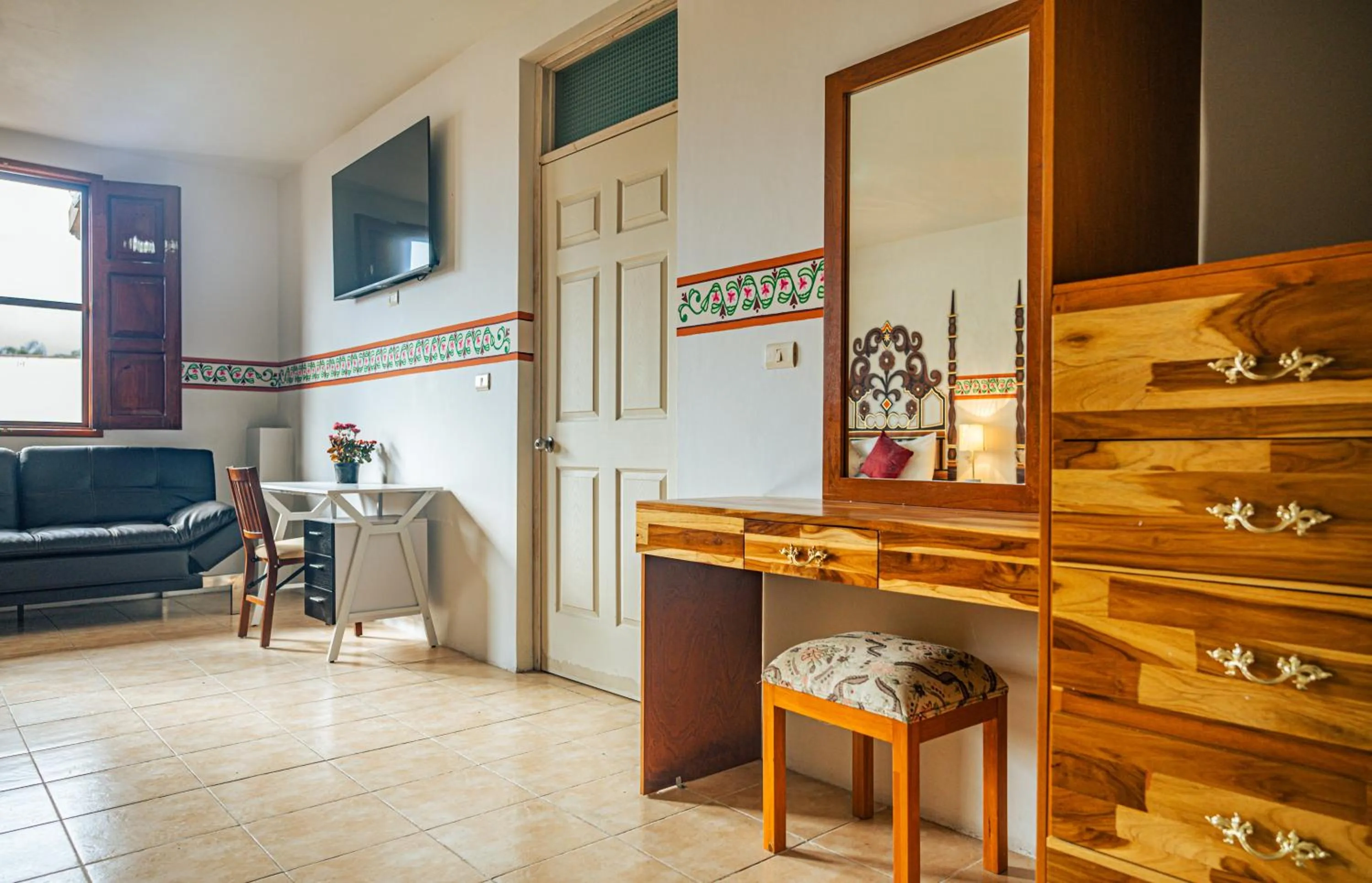 TV and multimedia in Hotel Montecillo