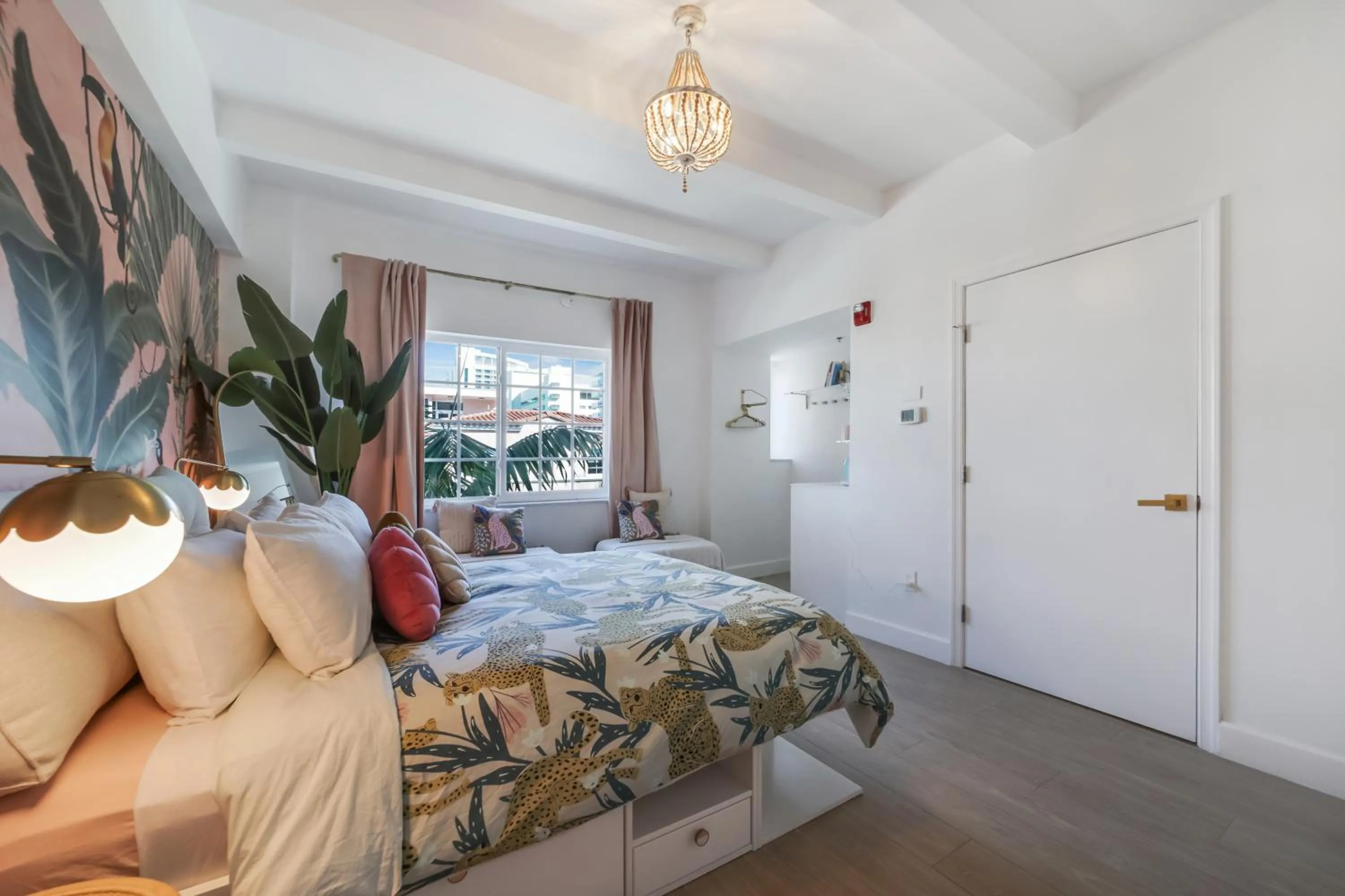 Bed in Ocean Spray Hotel