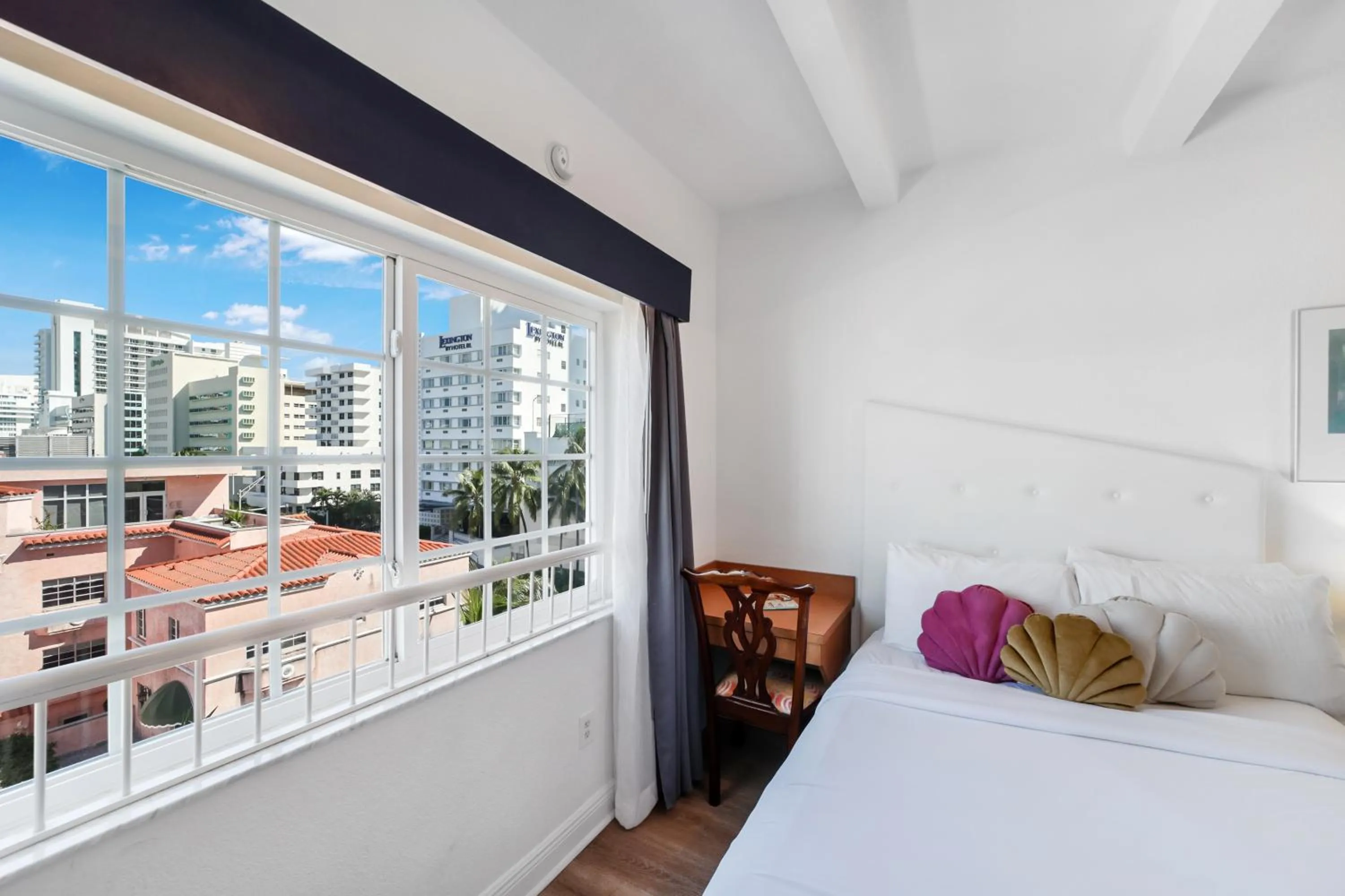 Bed in Ocean Spray Hotel