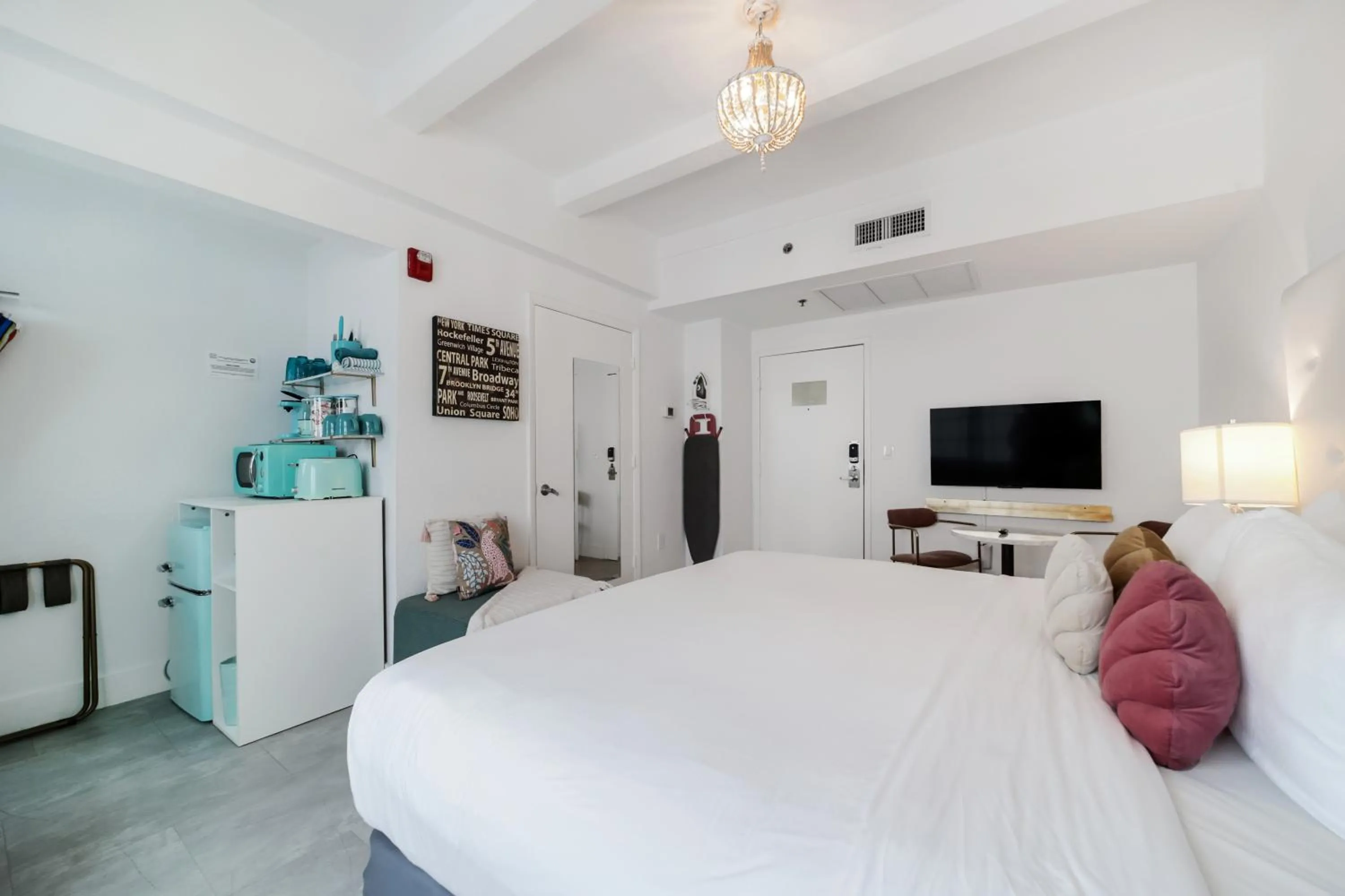 Bed in Ocean Spray Hotel