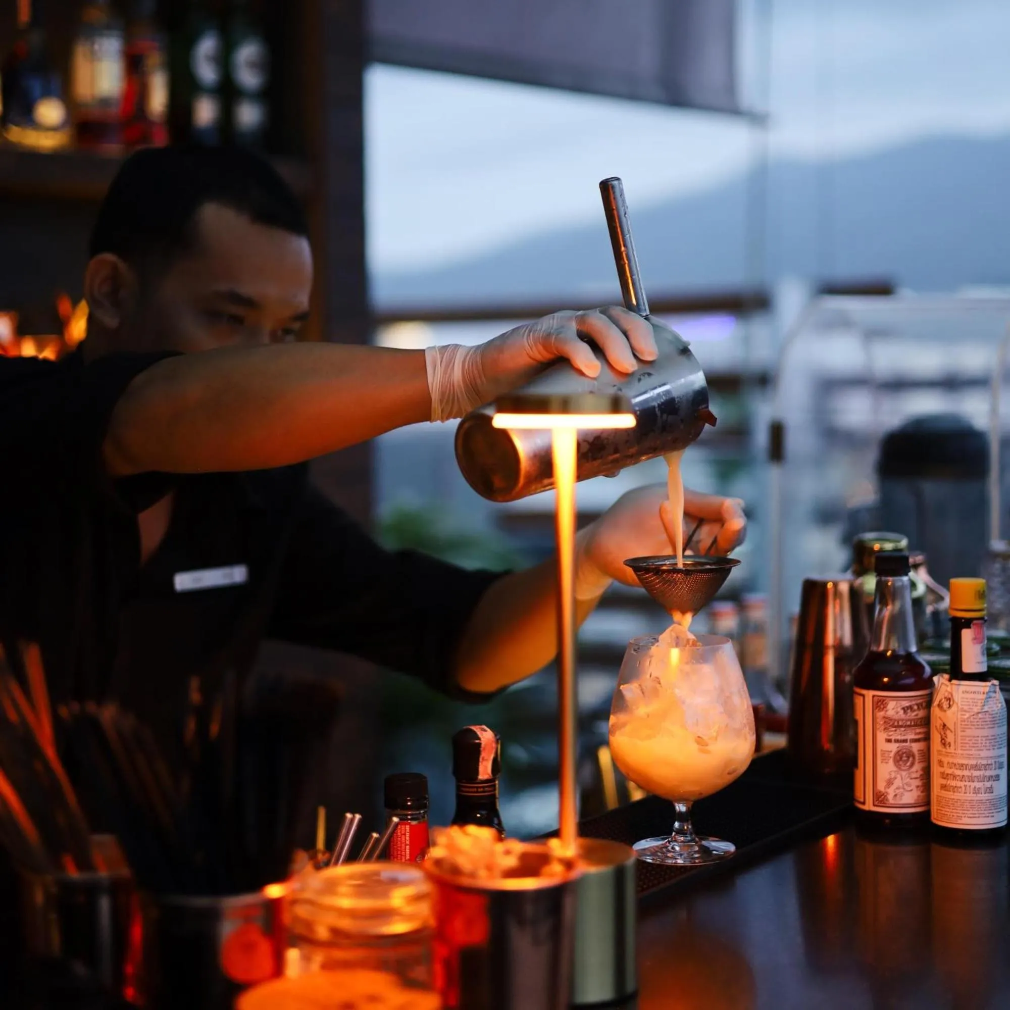 Restaurant/places to eat in AMANOR Hotel Chiang Mai