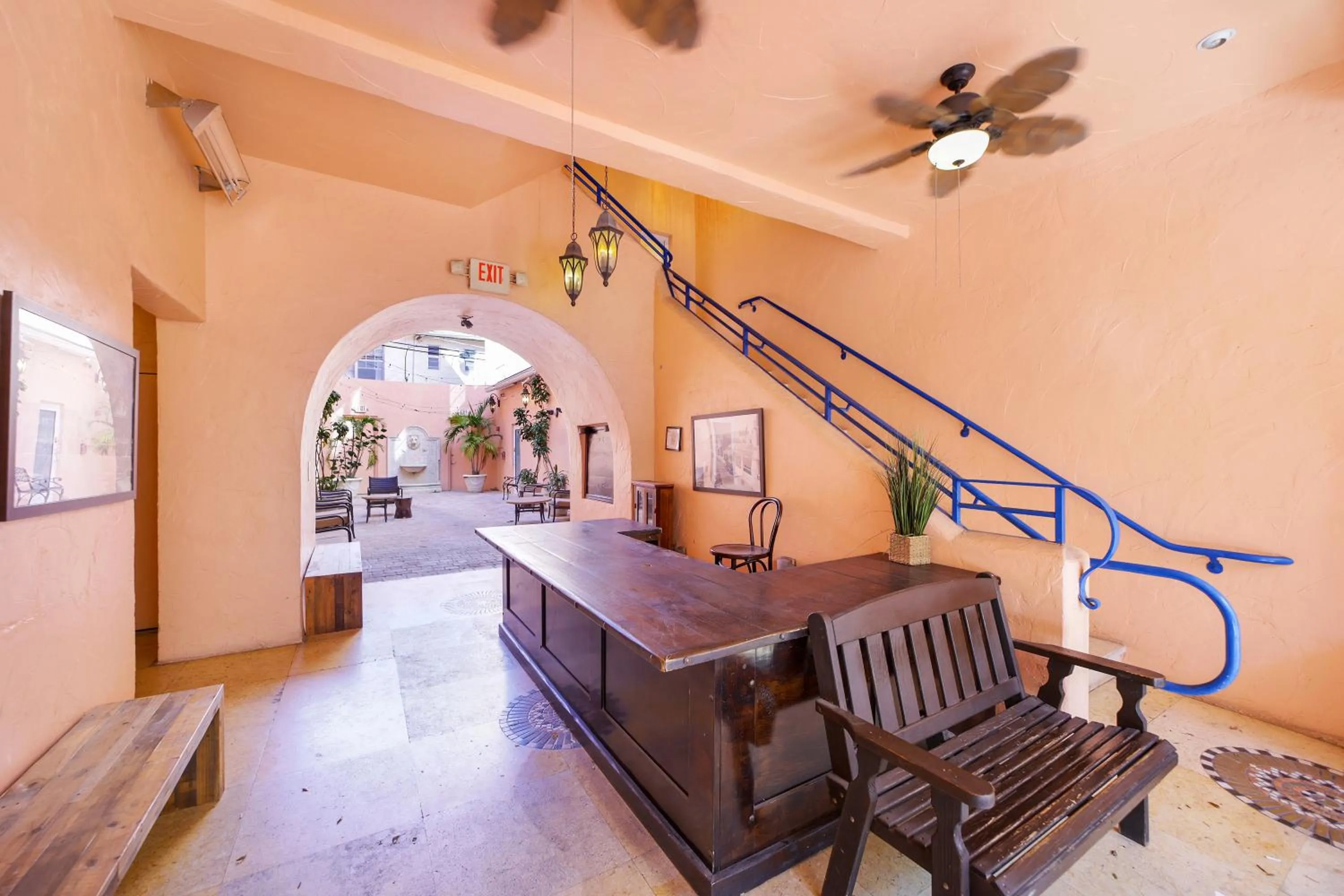 Seating area in Casa Victoria Orchid Hotel