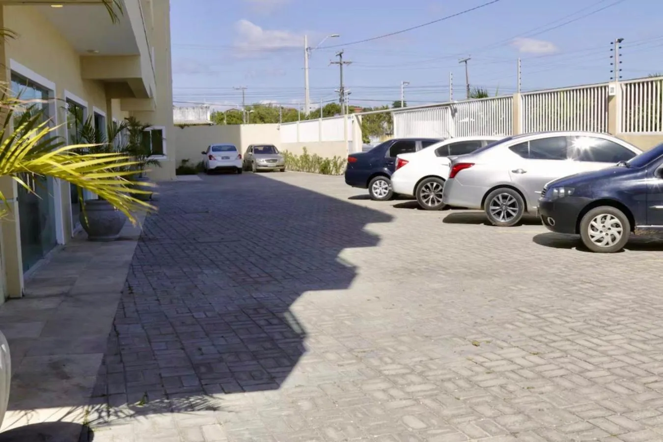 Parking in Hotel Villa Roma Beach Cumbuco