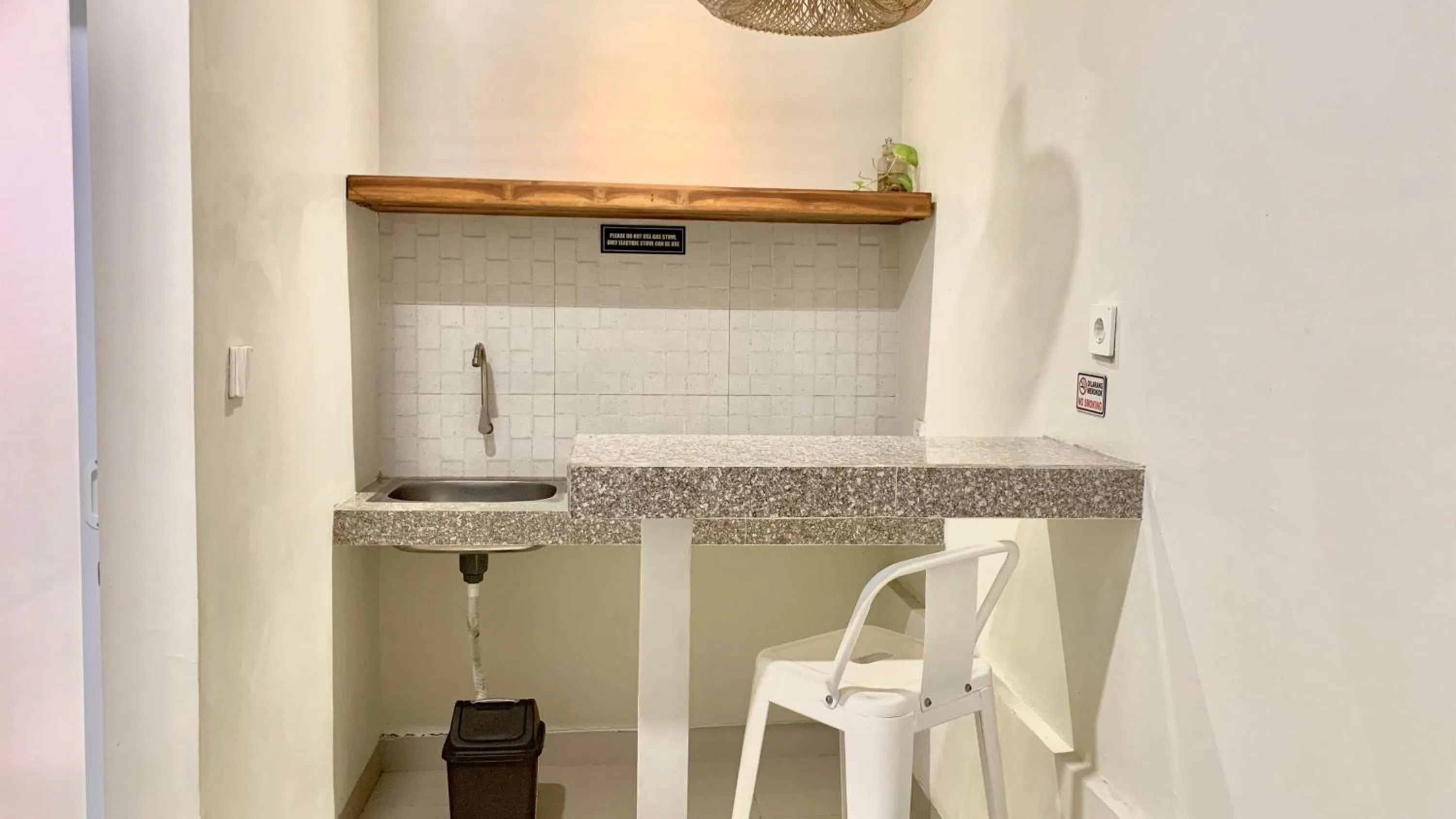 kitchen in Baliem CoLiving
