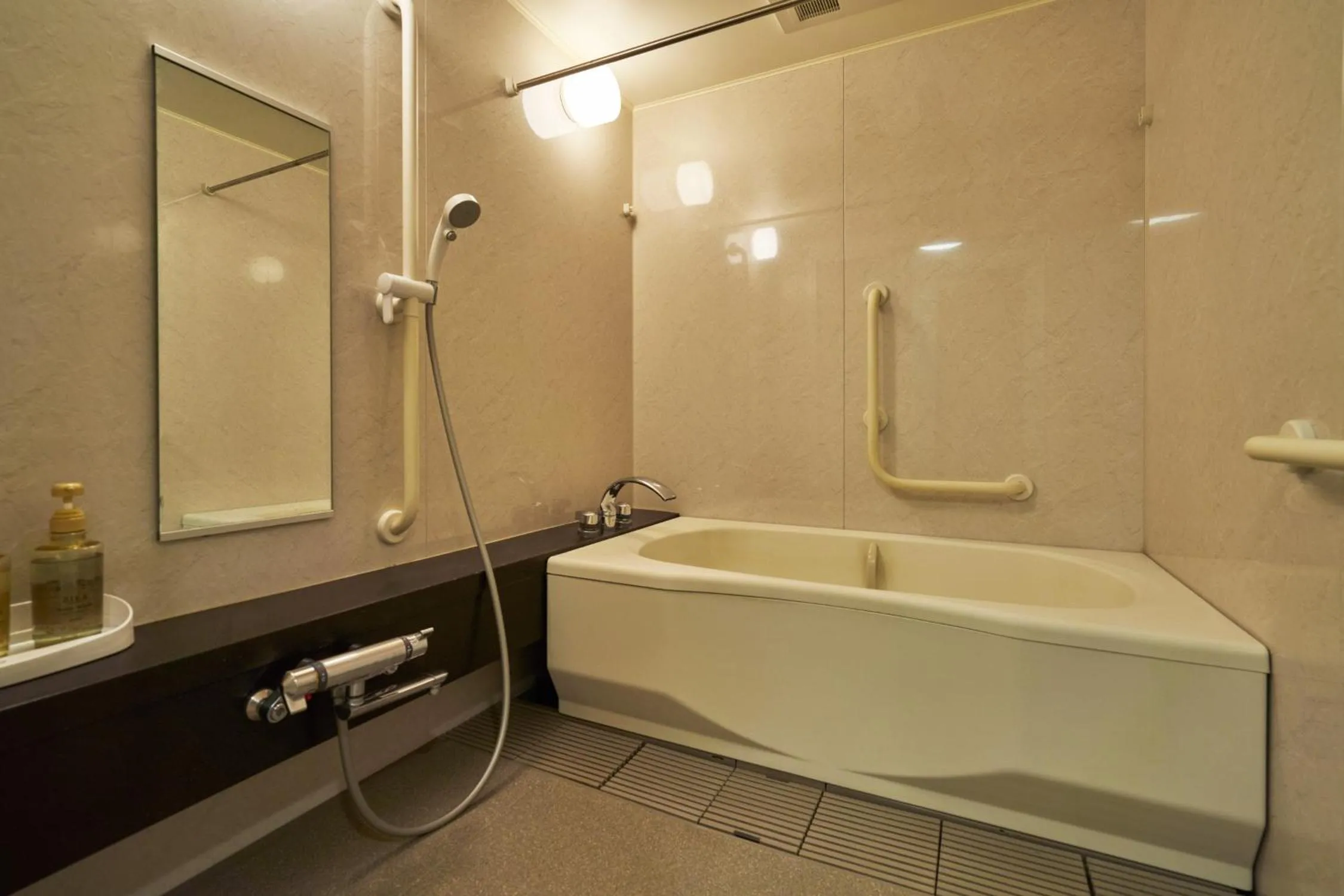 Shower in Tokyu Vacations Kyoto