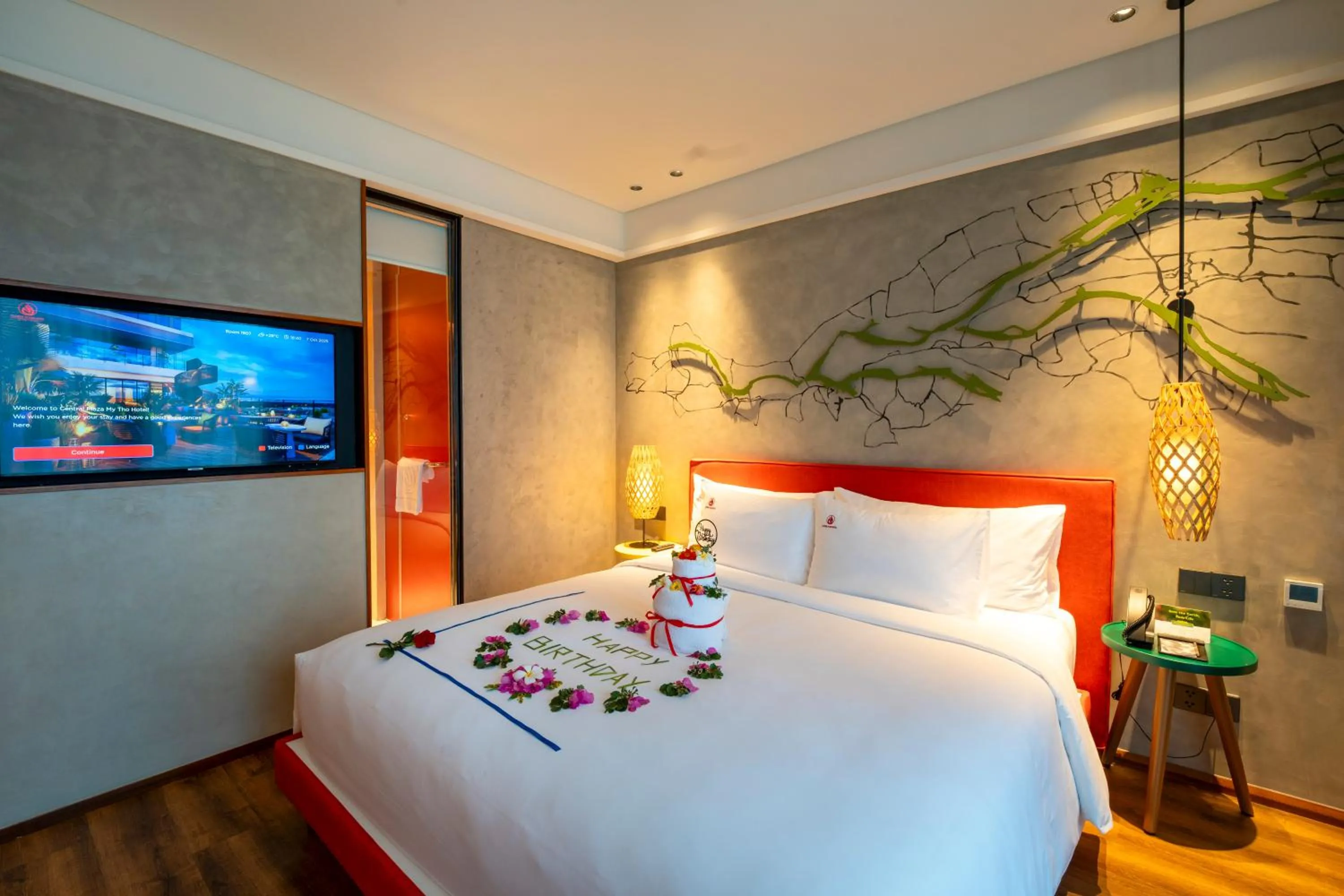 room service, Bed in CENTRAL PLAZA HOTEL - Mỹ Tho