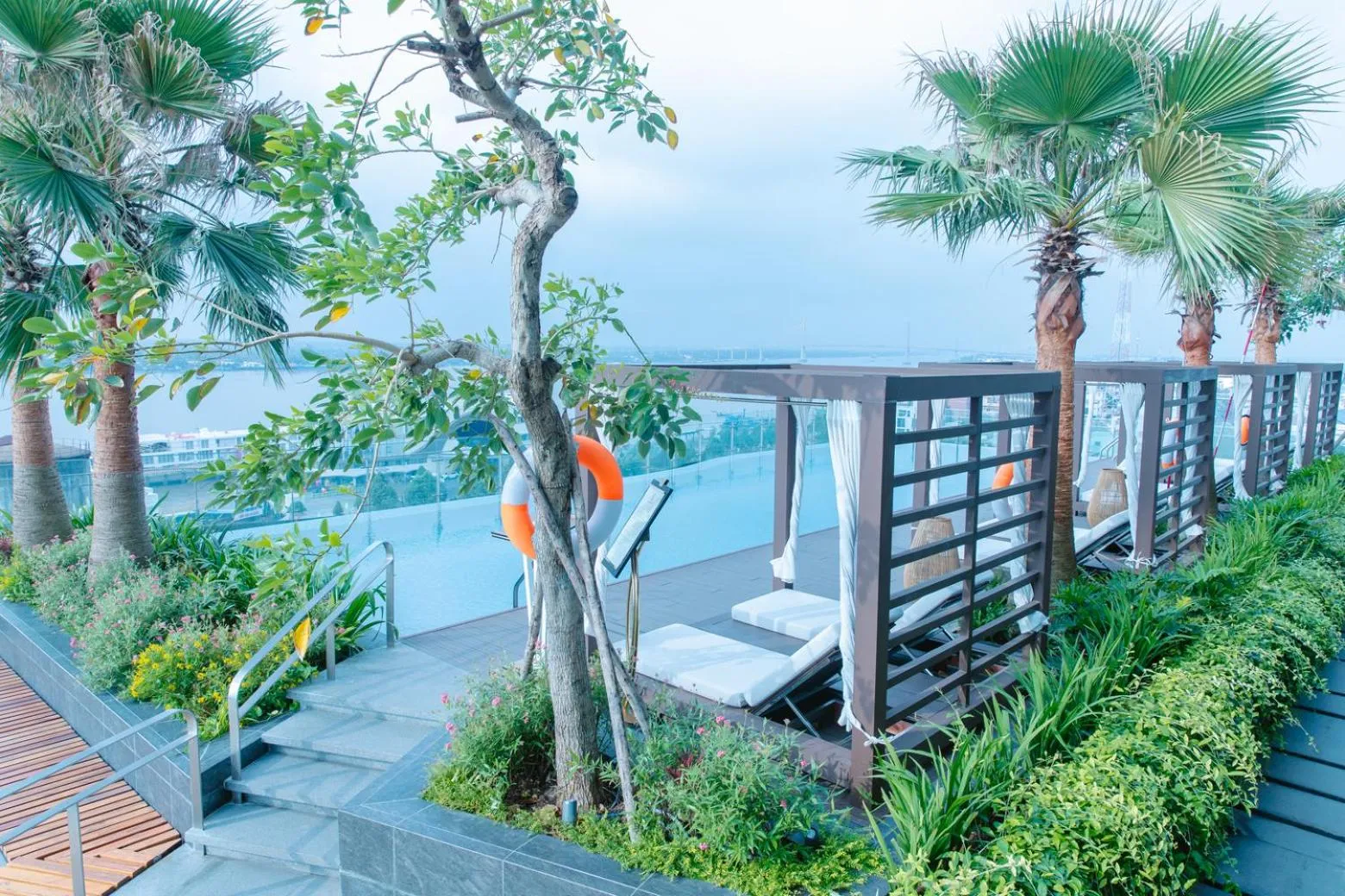 Garden in CENTRAL PLAZA HOTEL - Mỹ Tho