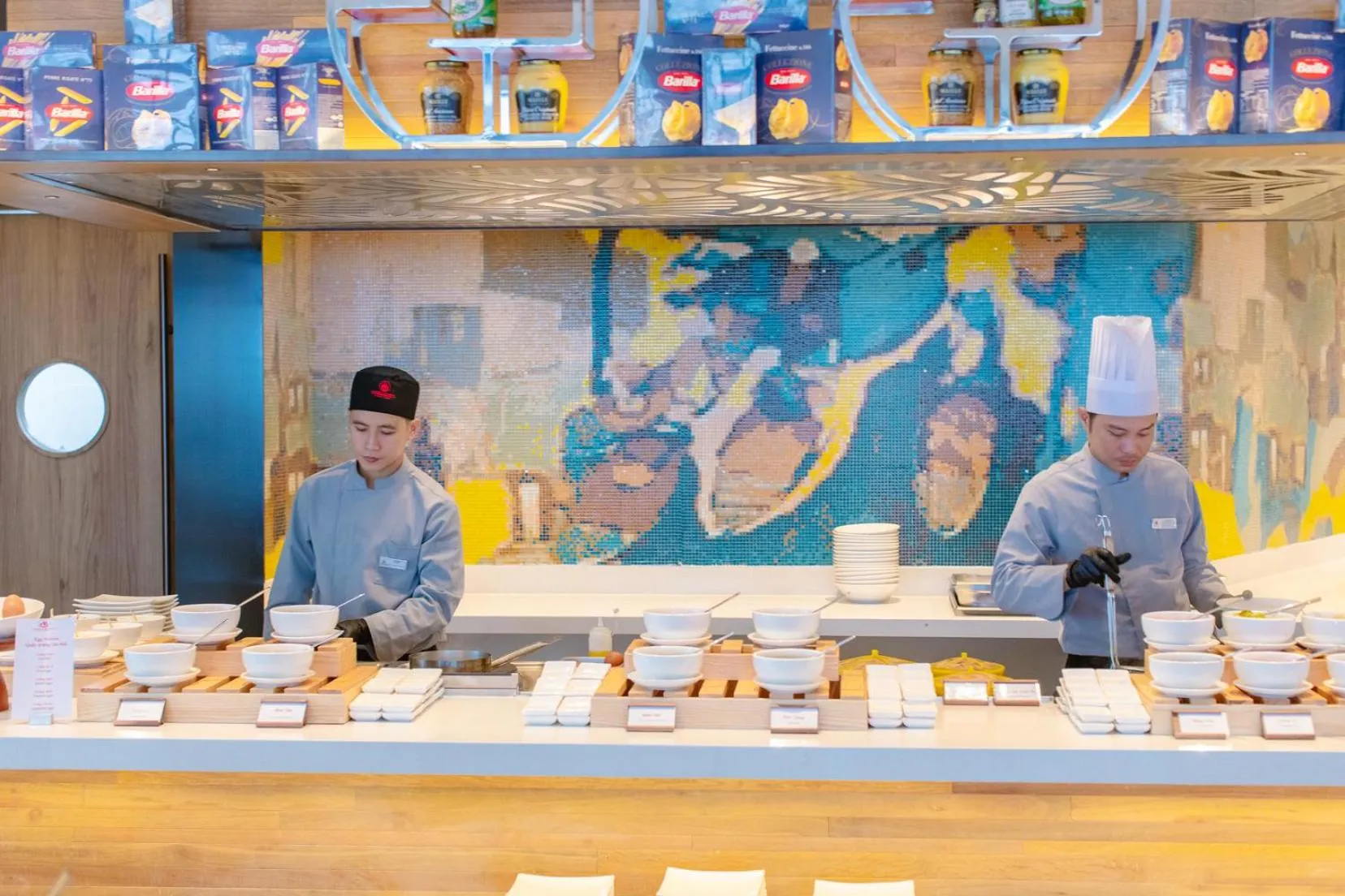 Food and drinks in CENTRAL PLAZA HOTEL - Mỹ Tho