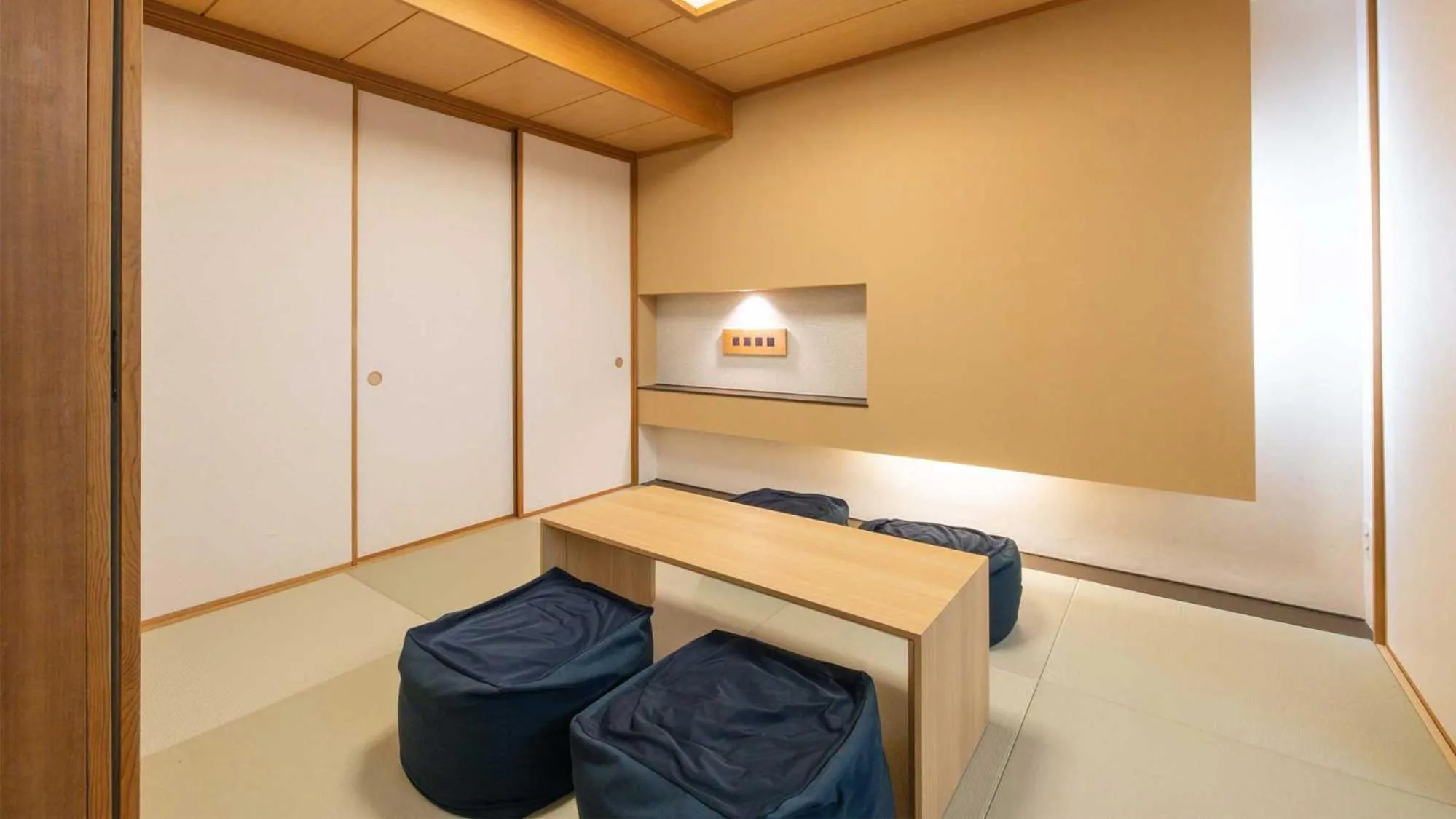 Photo of the whole room, Bed in Tokyu Vacations Hakone Gora