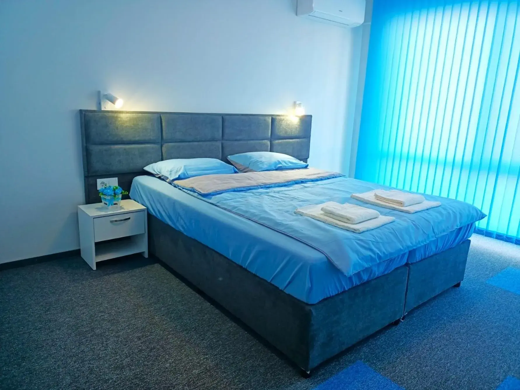 Standard Twin Room in Ubis Hotel Standard Twin Room in Ubis Hotel