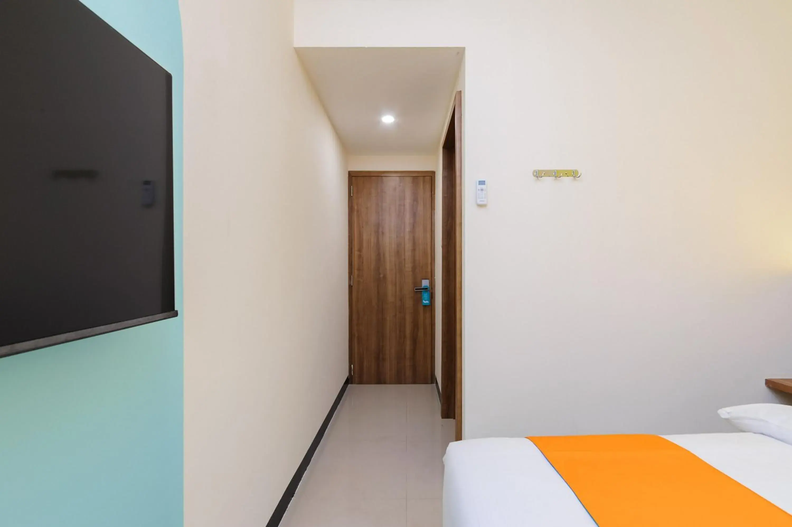 Bedroom, Bed in Sans Max Living Tangerang Bedroom, Bed in Sans Max Living Tangerang