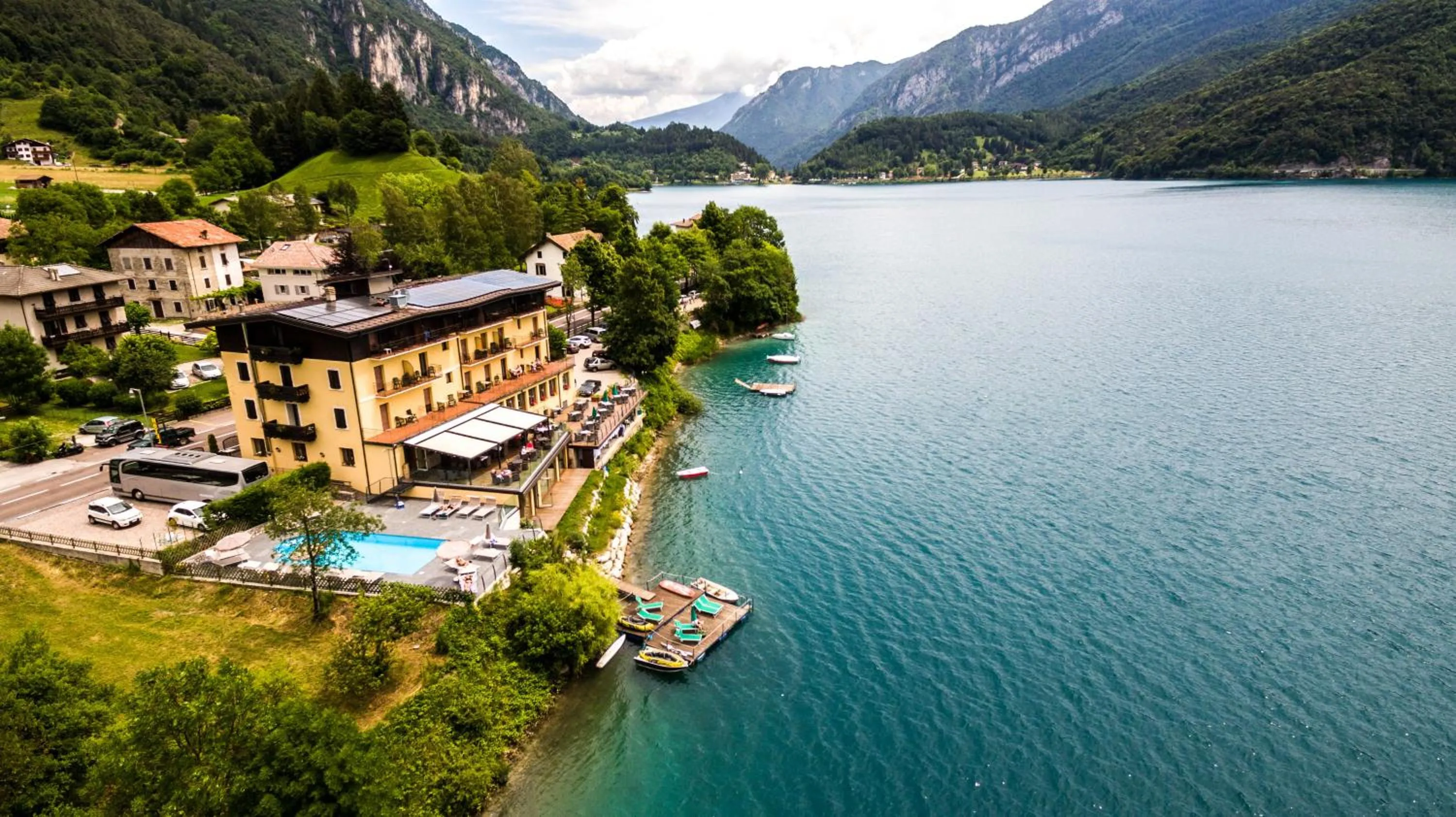 Bird's eye view in Albergo Mezzolago