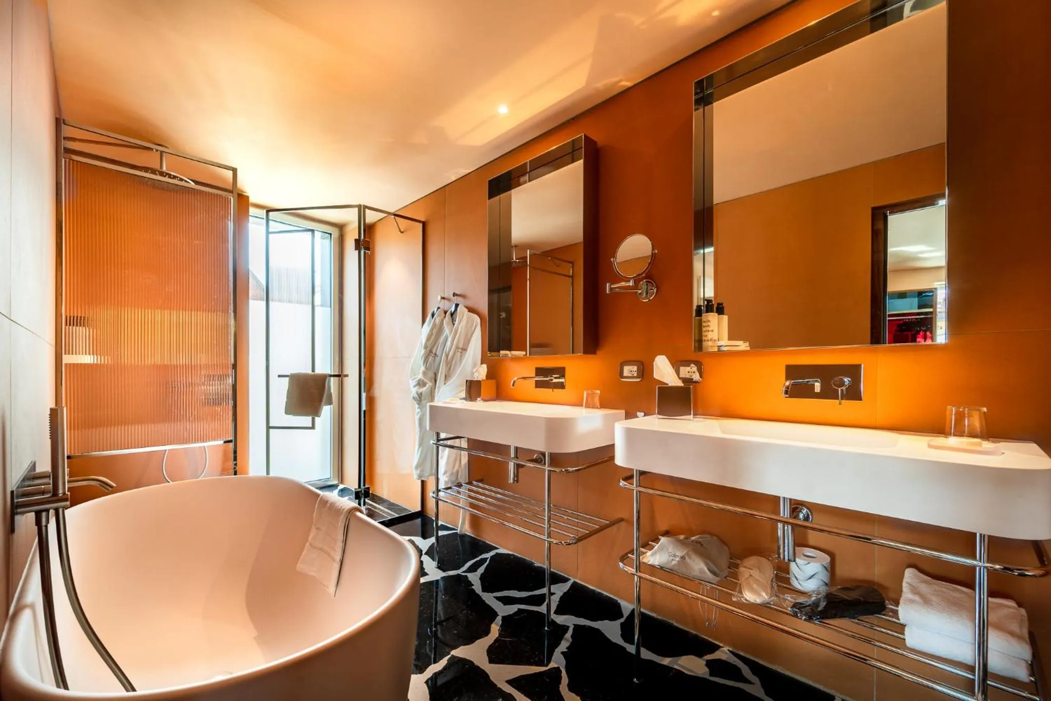 Bathroom in Hotel Calimala Milano