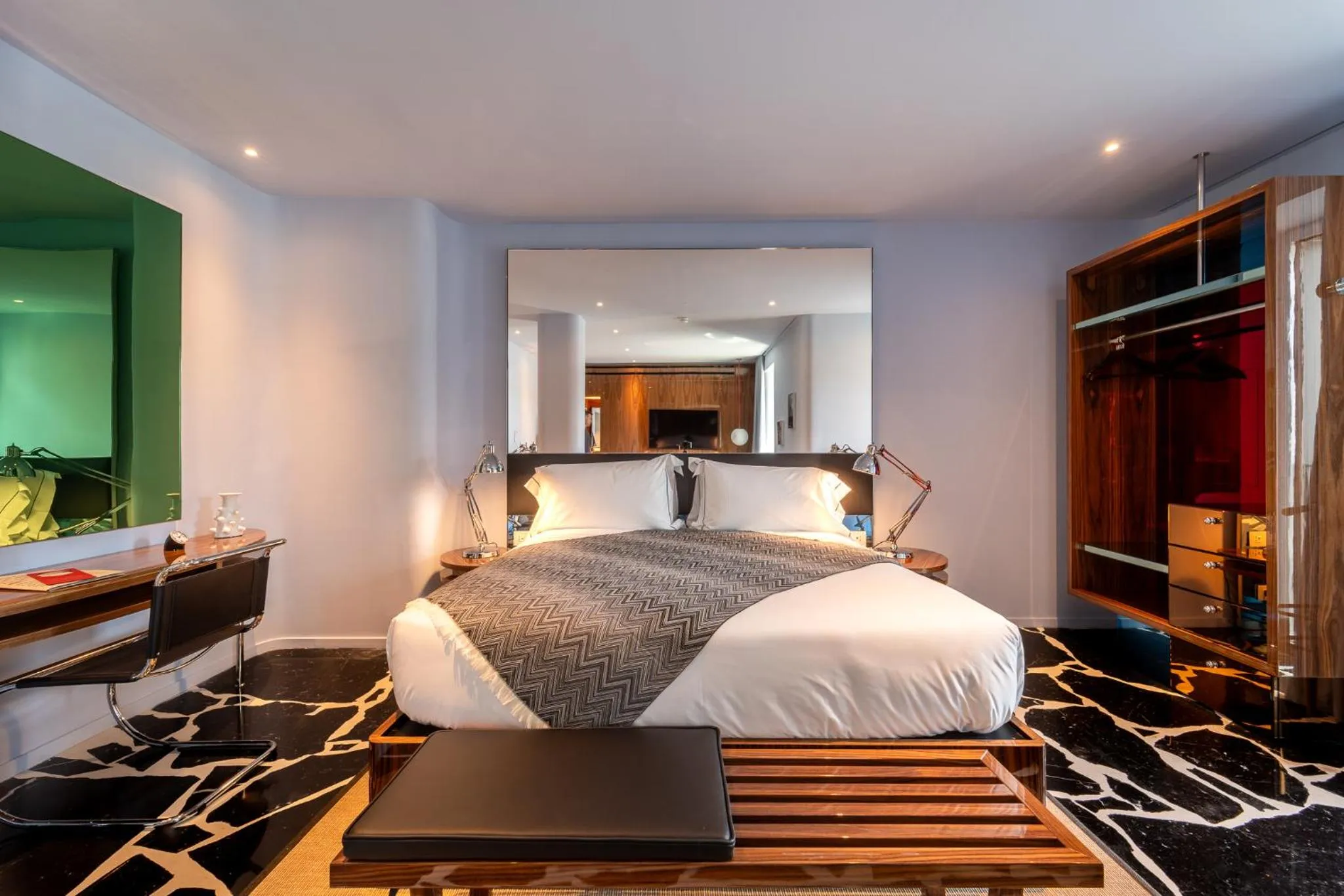 Bed in Hotel Calimala Milano