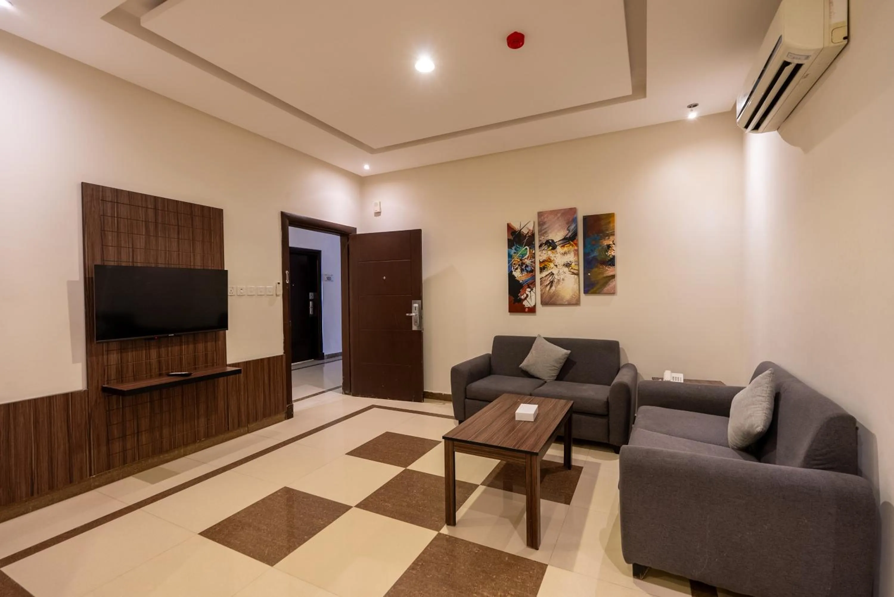 Capital Residence Serviced Apartments - Riyadh Convention & Exhibition center