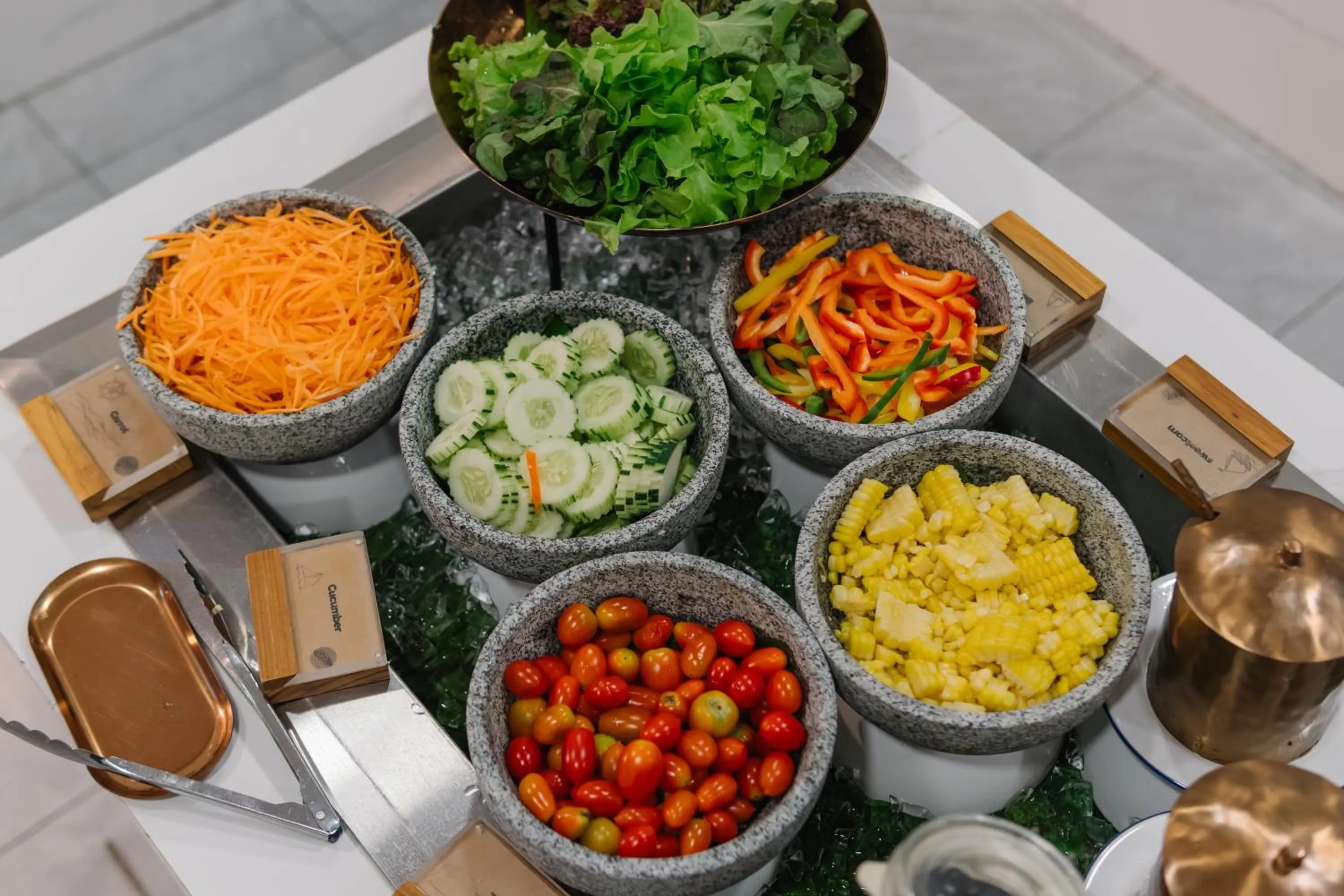 Restaurant/places to eat in Chalong Marina Bay View Phuket