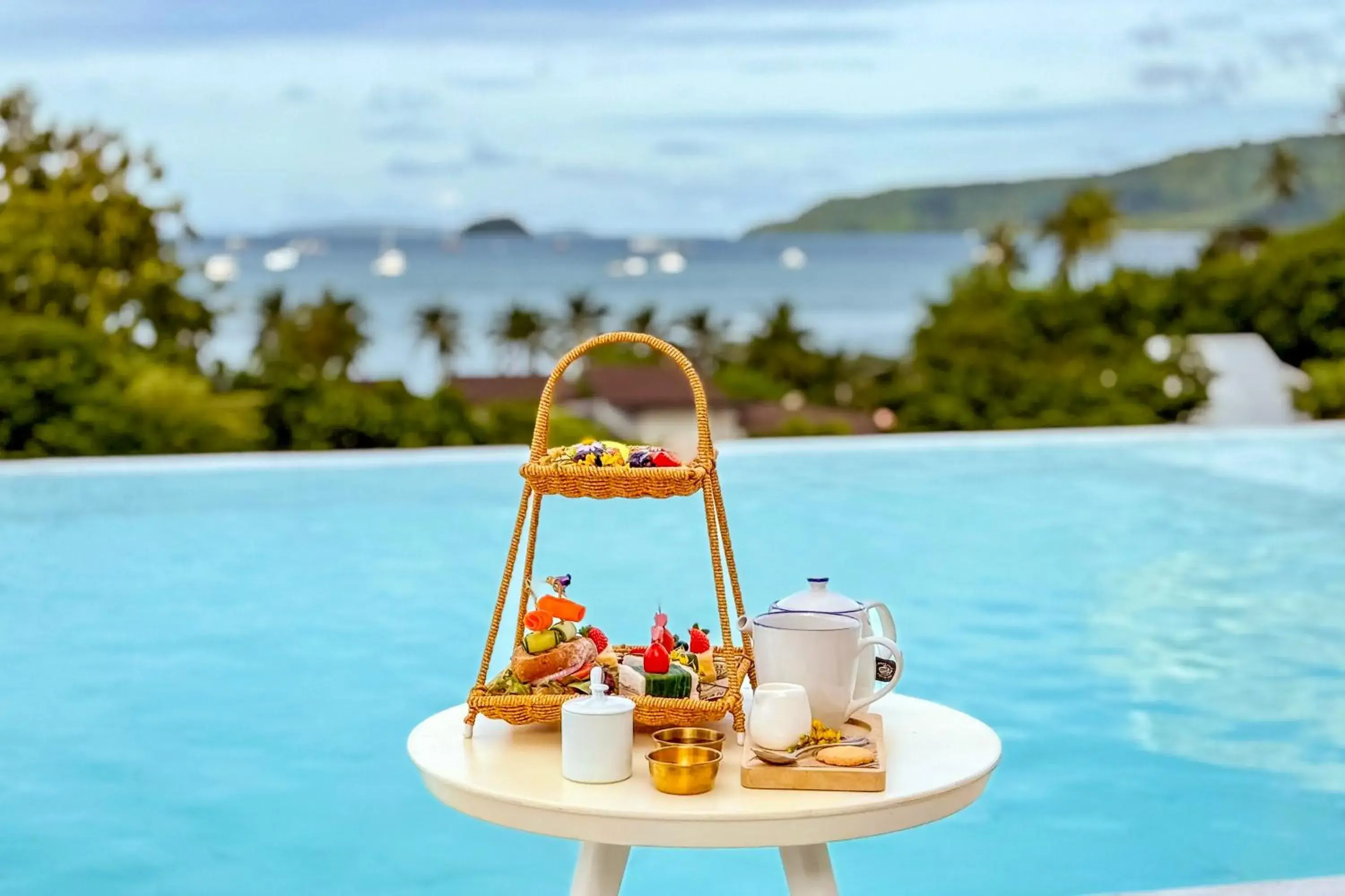 Restaurant/places to eat in Chalong Marina Bay View Phuket Restaurant/places to eat in Chalong Marina Bay View Phuket