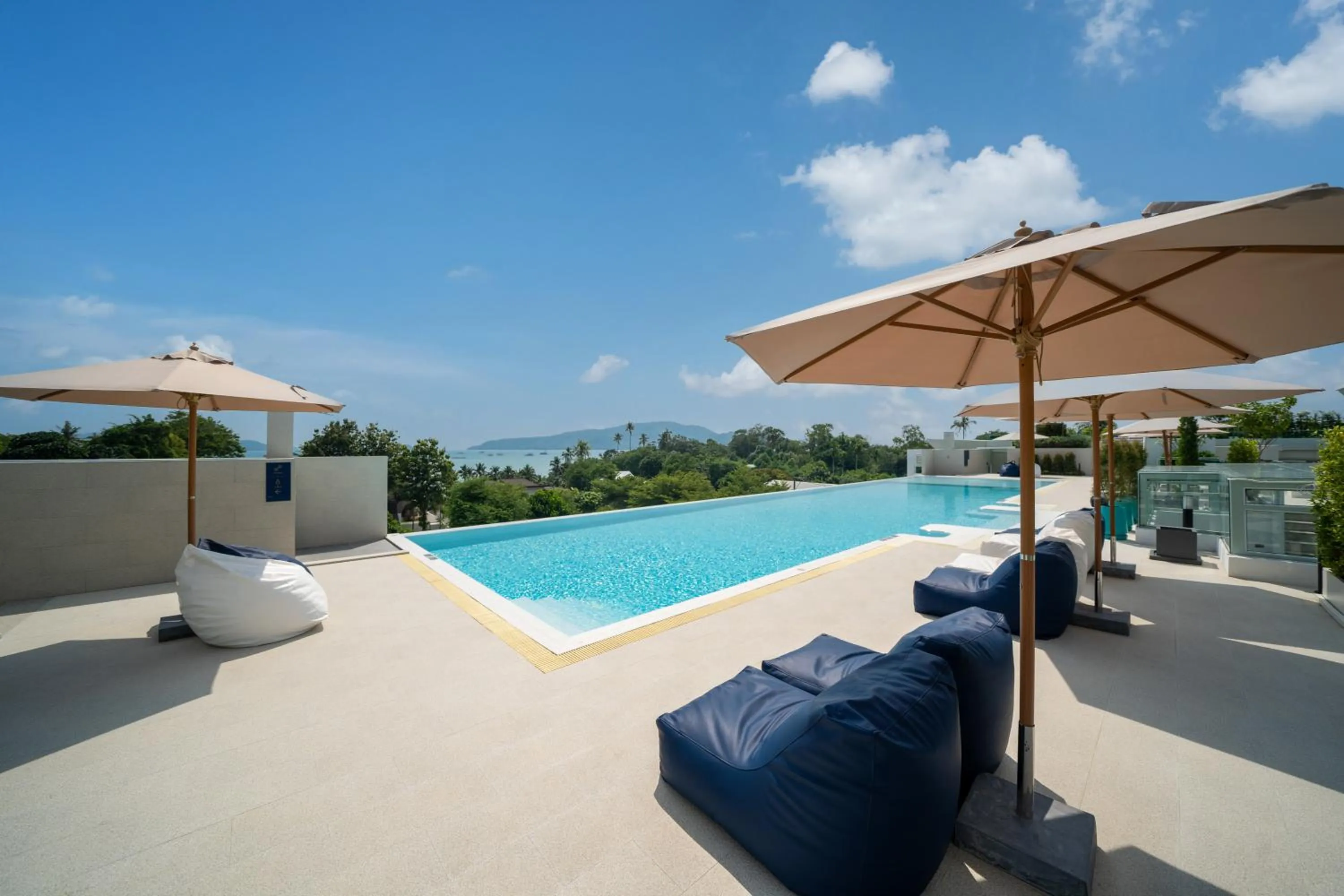 Patio in Chalong Marina Bay View Phuket