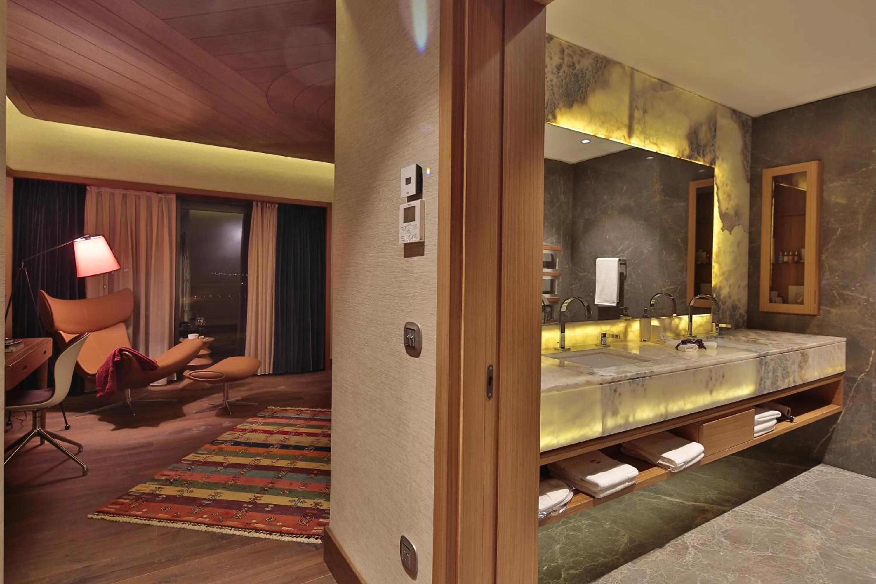 Bathroom, Bed in Ariana Sustainable Luxury Lodge - Special Category - Cappadocia