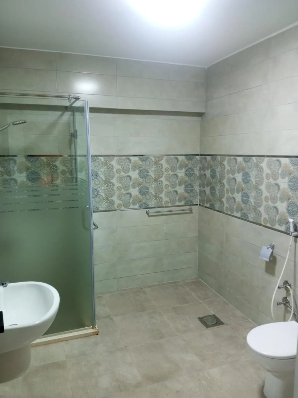 Shower in Pyramids Nights Hostel
